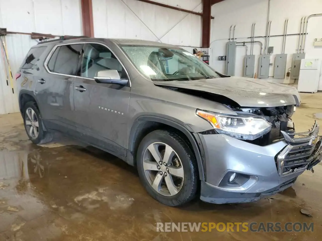 4 Photograph of a damaged car 1GNERHKW2MJ213051 CHEVROLET TRAVERSE 2021