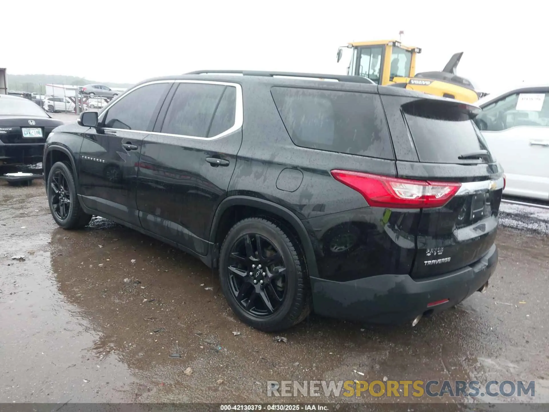 3 Photograph of a damaged car 1GNERHKW2MJ248477 CHEVROLET TRAVERSE 2021
