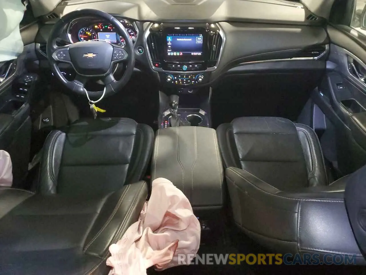 8 Photograph of a damaged car 1GNERHKW4MJ106244 CHEVROLET TRAVERSE 2021