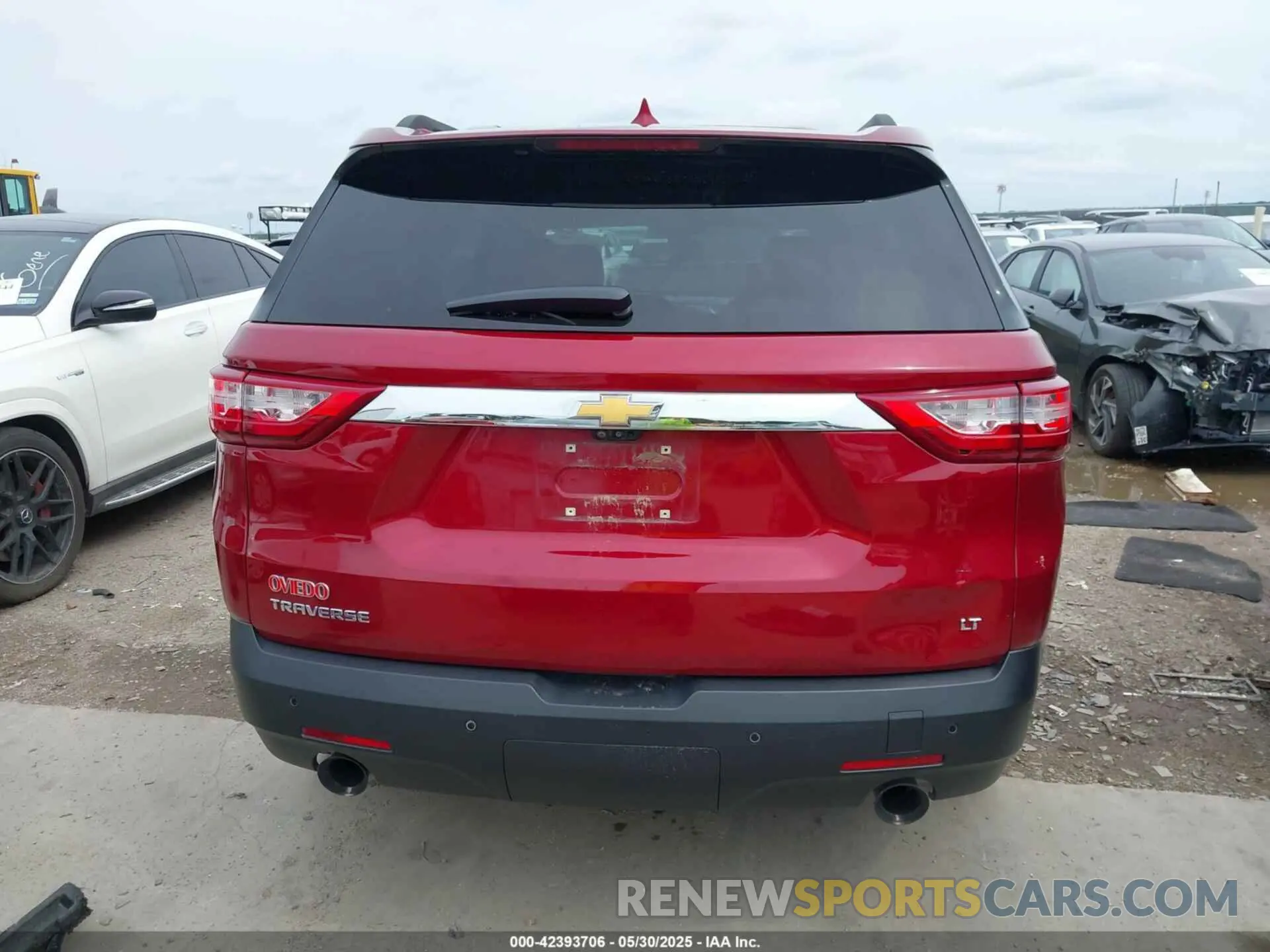 16 Photograph of a damaged car 1GNERHKW4MJ132343 CHEVROLET TRAVERSE 2021