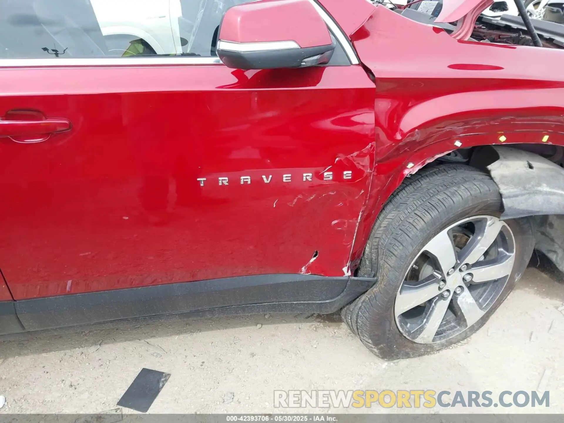6 Photograph of a damaged car 1GNERHKW4MJ132343 CHEVROLET TRAVERSE 2021