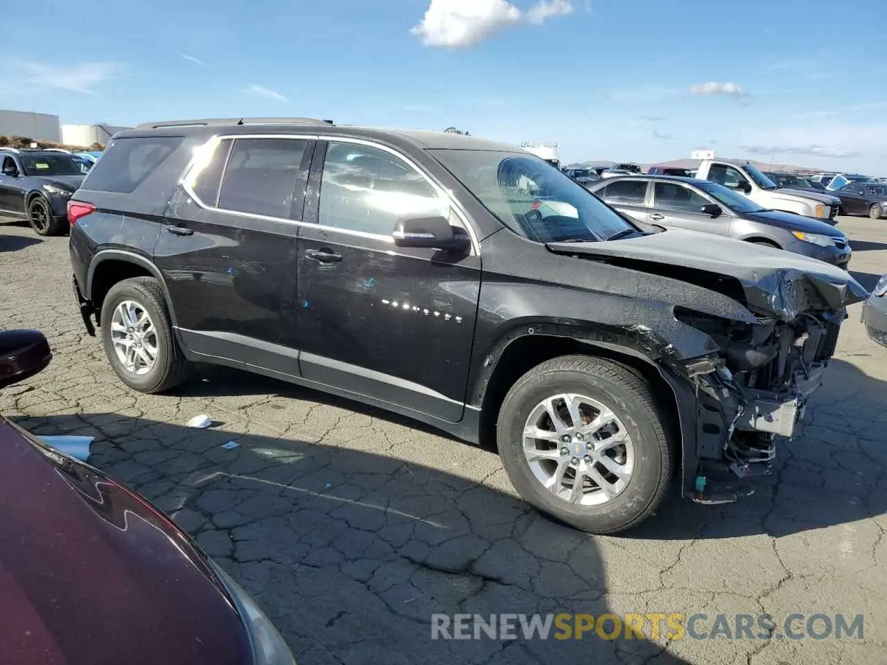 4 Photograph of a damaged car 1GNERHKW4MJ270867 CHEVROLET TRAVERSE 2021