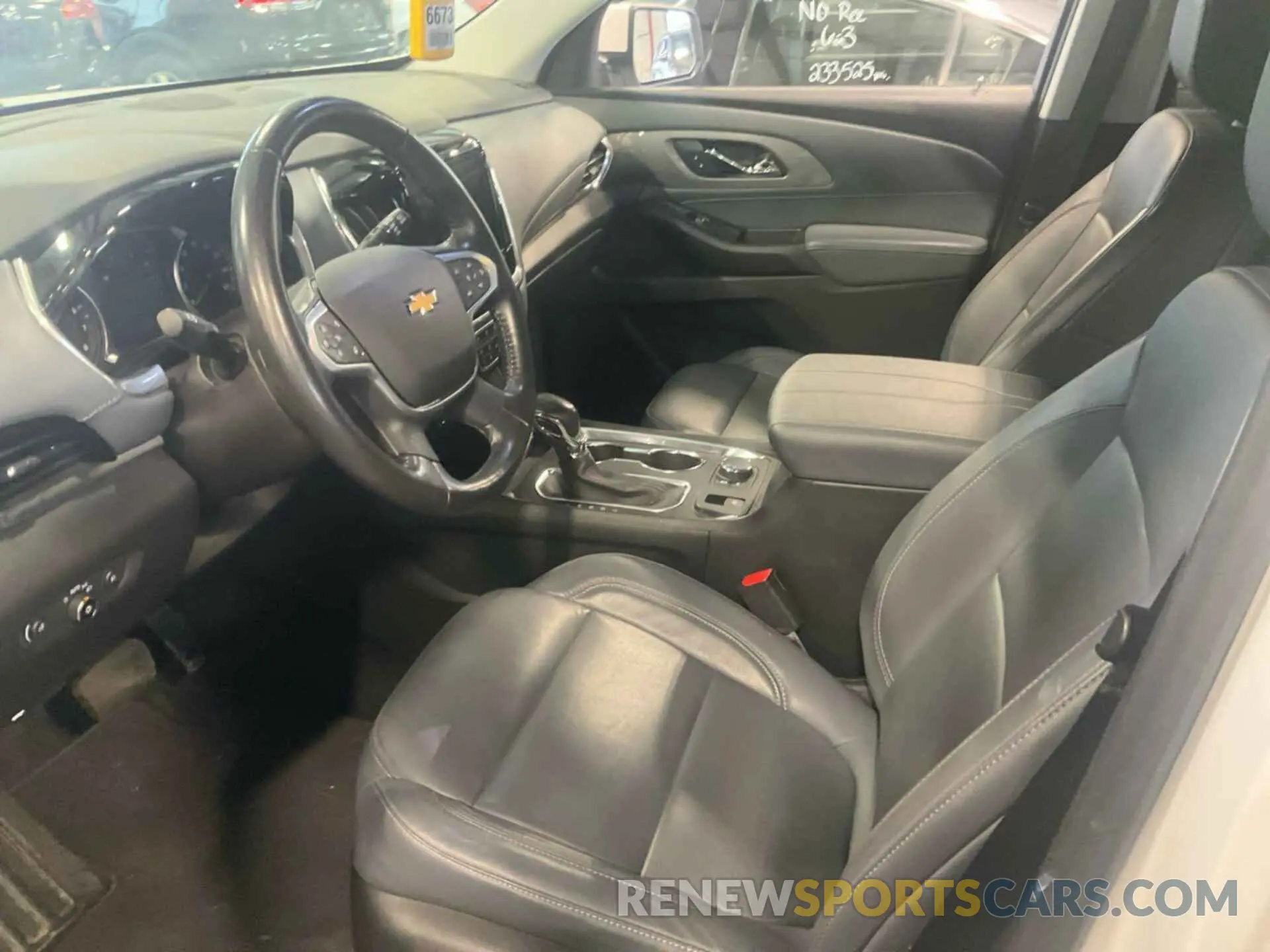 9 Photograph of a damaged car 1GNERHKW5MJ182233 CHEVROLET TRAVERSE 2021