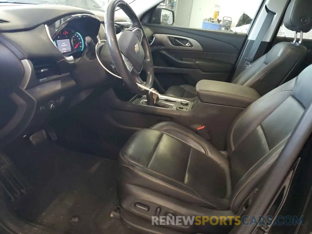 7 Photograph of a damaged car 1GNERHKW5MJ186895 CHEVROLET TRAVERSE 2021