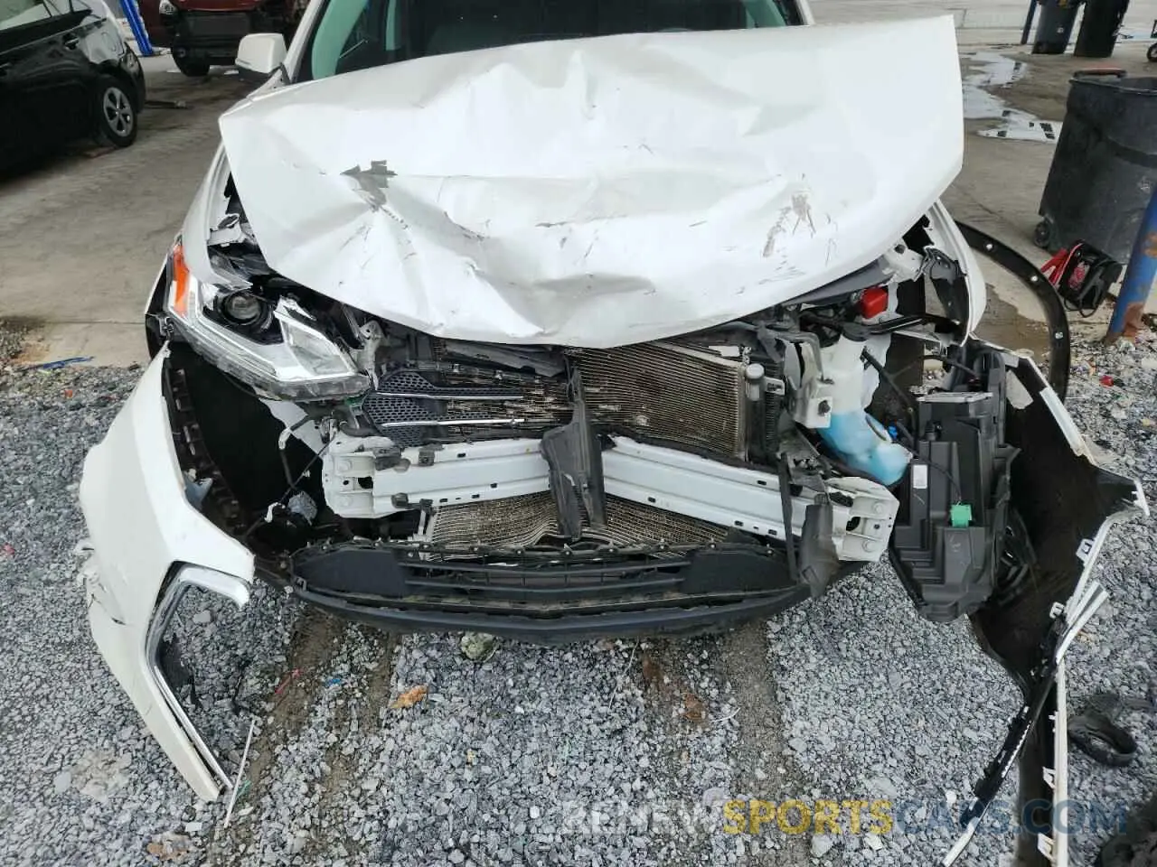 12 Photograph of a damaged car 1GNERHKW5MJ202366 CHEVROLET TRAVERSE 2021