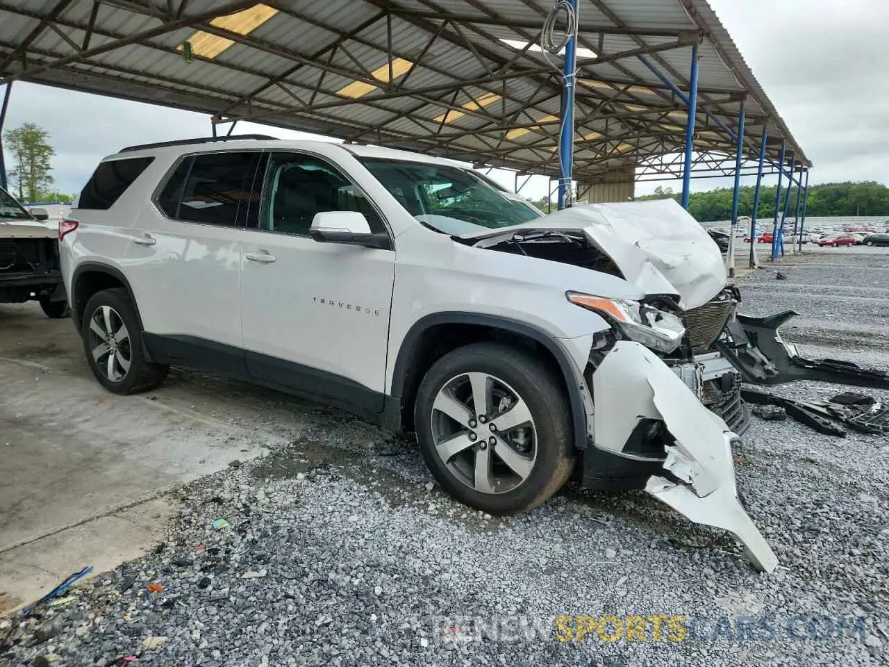 4 Photograph of a damaged car 1GNERHKW5MJ202366 CHEVROLET TRAVERSE 2021
