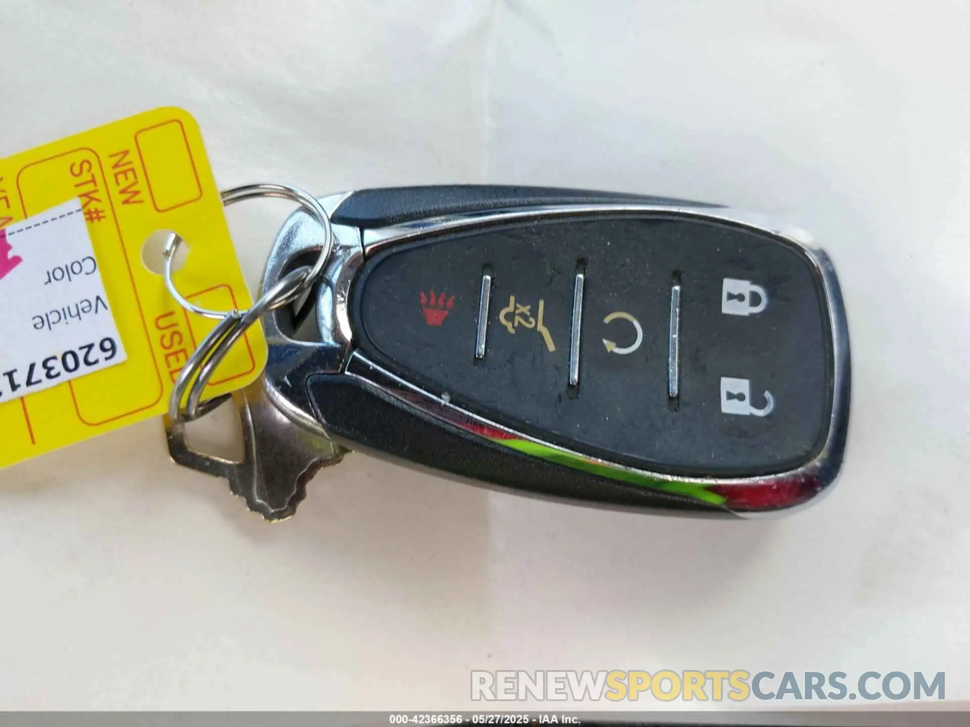 11 Photograph of a damaged car 1GNERHKW7MJ100177 CHEVROLET TRAVERSE 2021