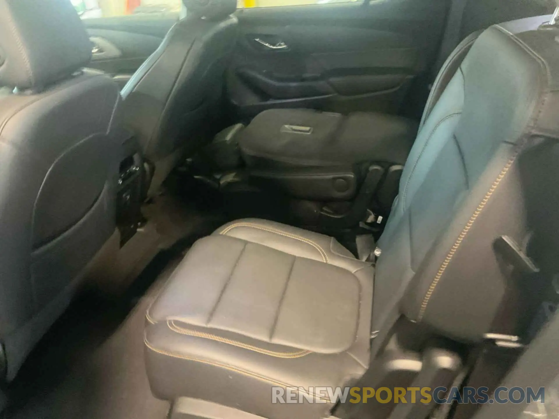 7 Photograph of a damaged car 1GNERHKW7MJ181763 CHEVROLET TRAVERSE 2021