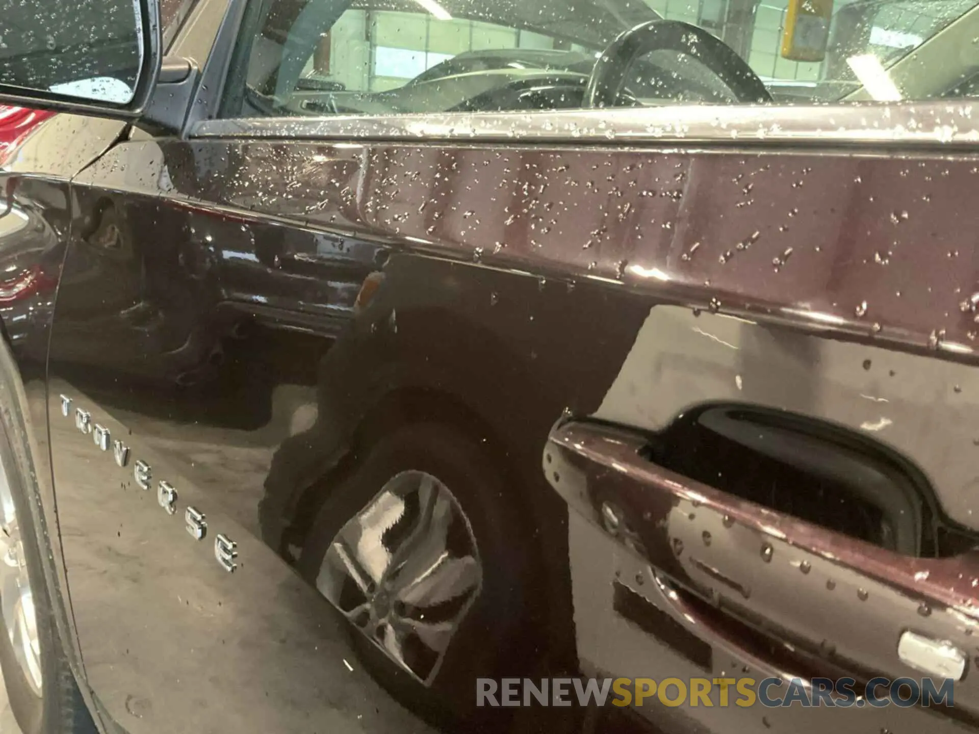 15 Photograph of a damaged car 1GNERHKW7MJ188468 CHEVROLET TRAVERSE 2021