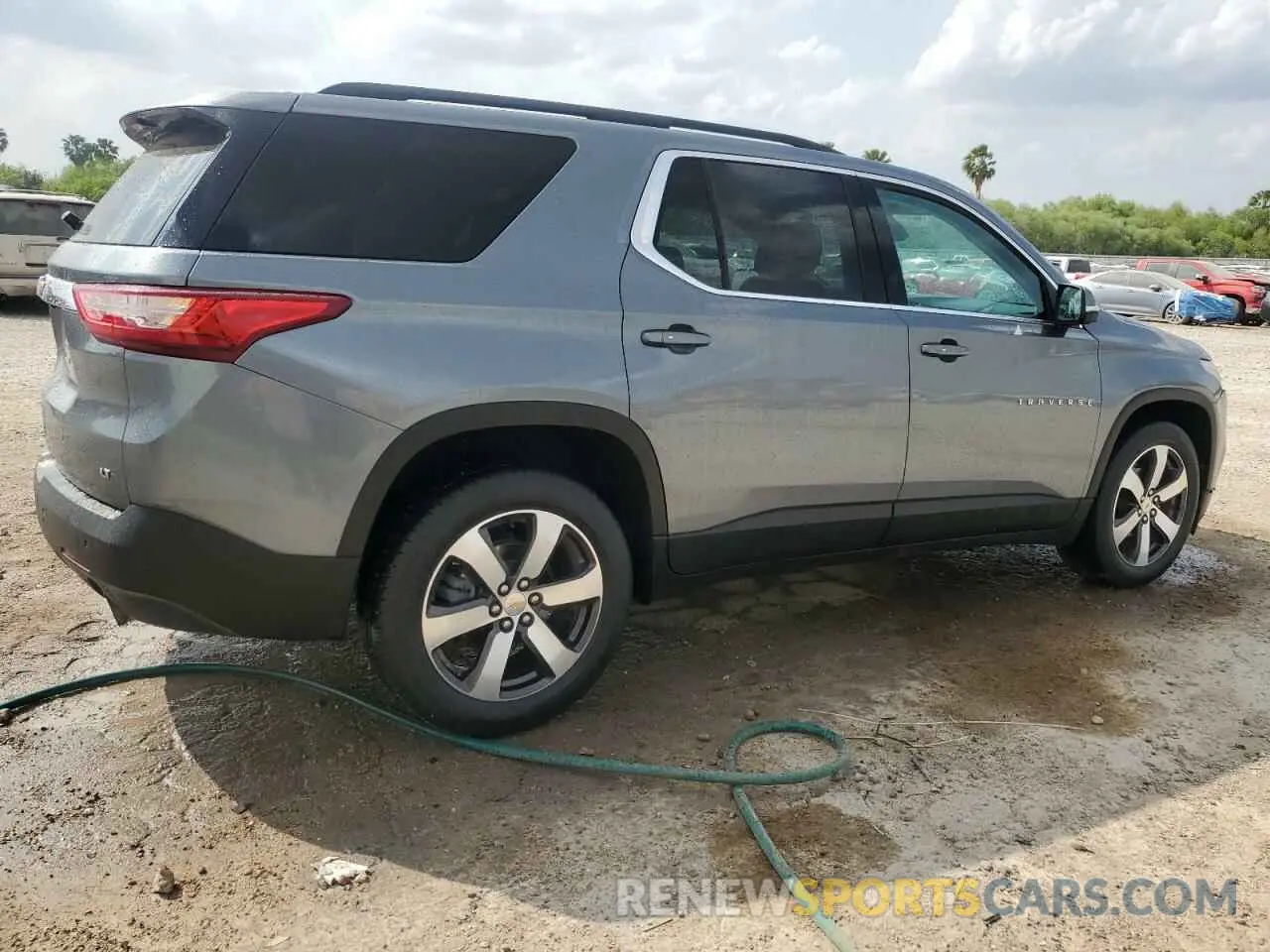 3 Photograph of a damaged car 1GNERHKW7MJ213448 CHEVROLET TRAVERSE 2021