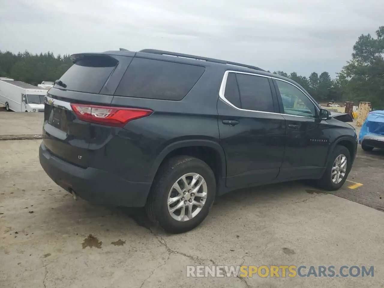 3 Photograph of a damaged car 1GNERHKW8MJ216911 CHEVROLET TRAVERSE 2021
