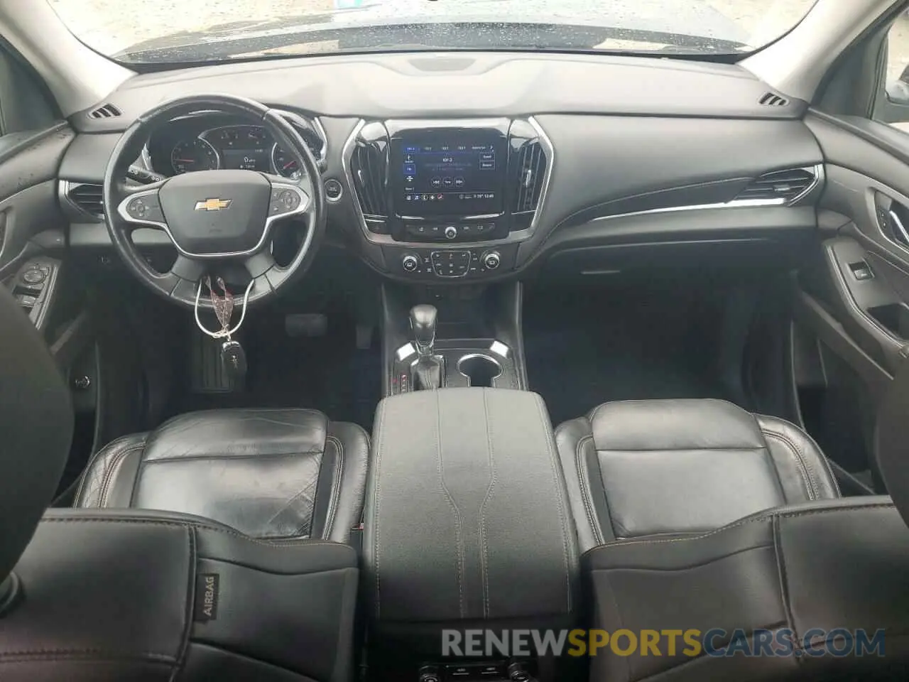 8 Photograph of a damaged car 1GNERHKW8MJ216911 CHEVROLET TRAVERSE 2021
