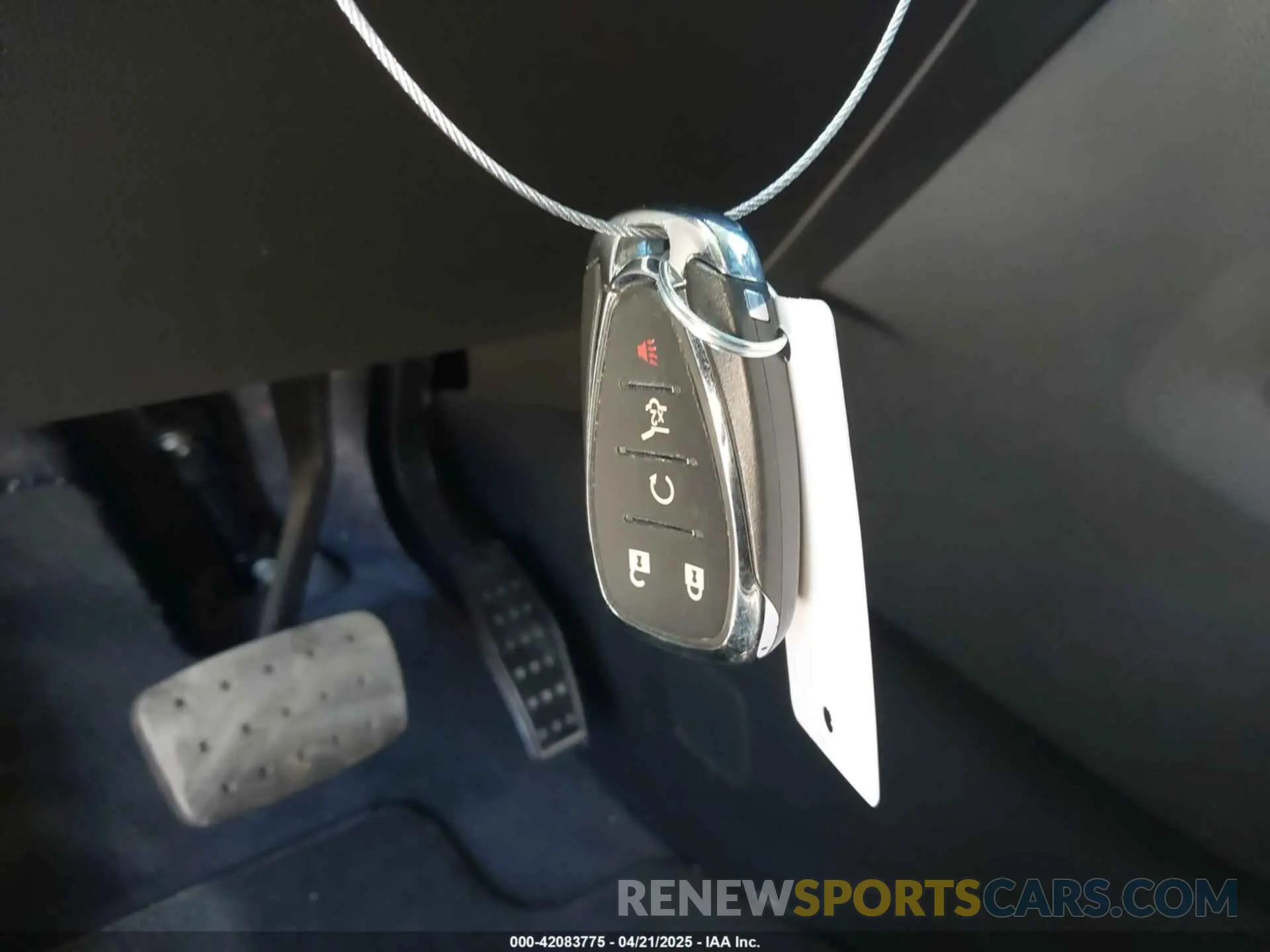 11 Photograph of a damaged car 1GNERHKW8MJ248984 CHEVROLET TRAVERSE 2021