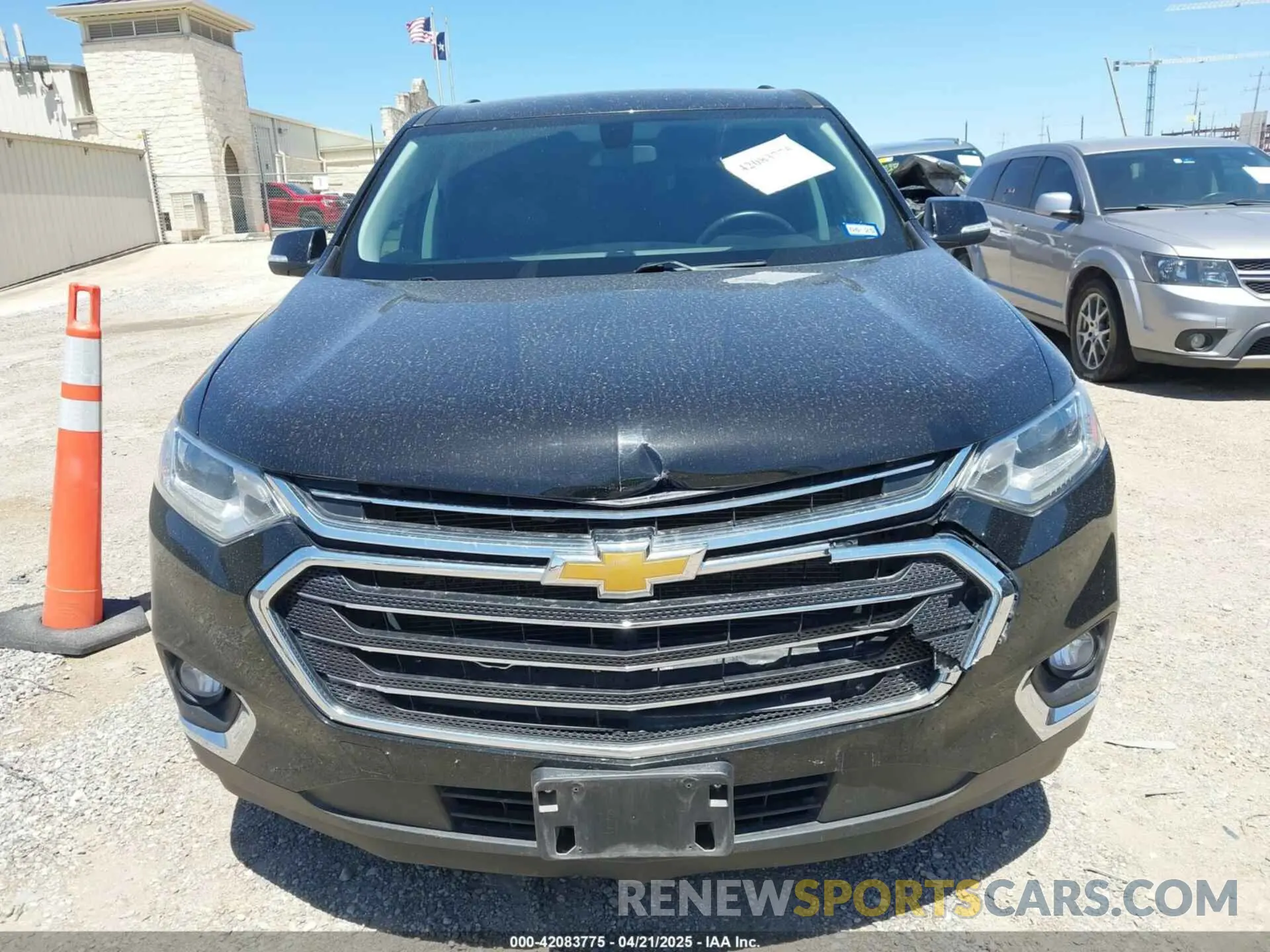12 Photograph of a damaged car 1GNERHKW8MJ248984 CHEVROLET TRAVERSE 2021