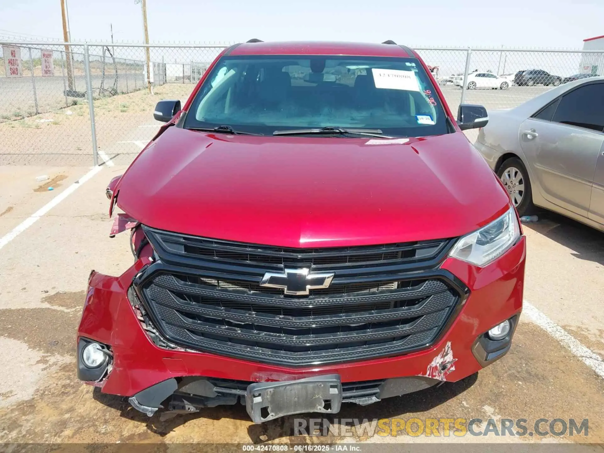 12 Photograph of a damaged car 1GNERHKW9MJ117918 CHEVROLET TRAVERSE 2021