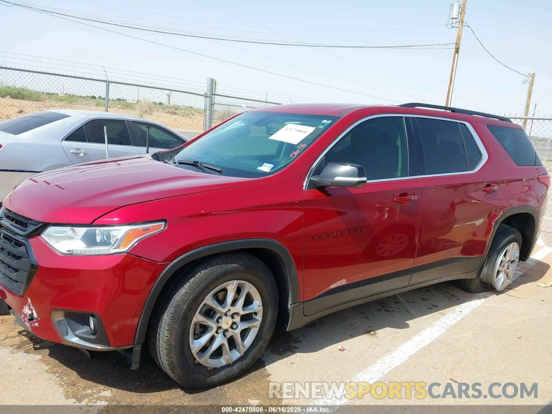 14 Photograph of a damaged car 1GNERHKW9MJ117918 CHEVROLET TRAVERSE 2021