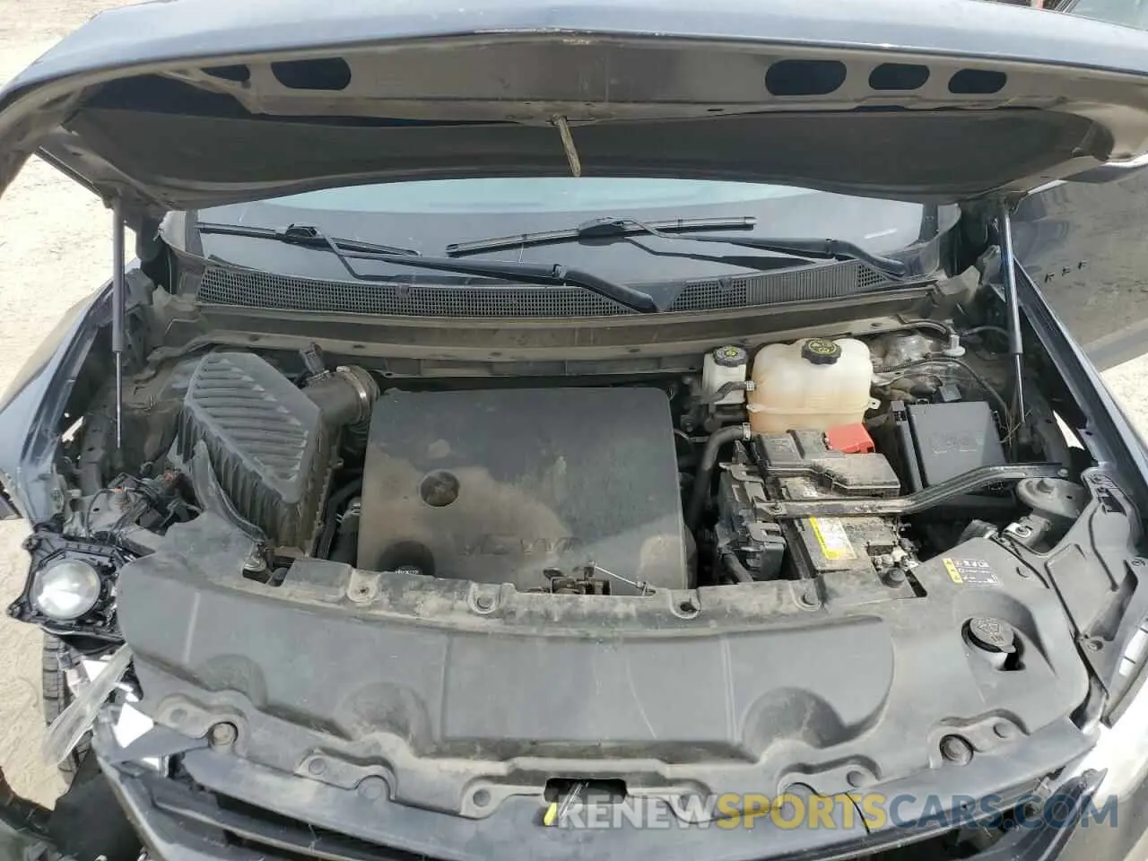 12 Photograph of a damaged car 1GNERJKW0MJ158770 CHEVROLET TRAVERSE 2021