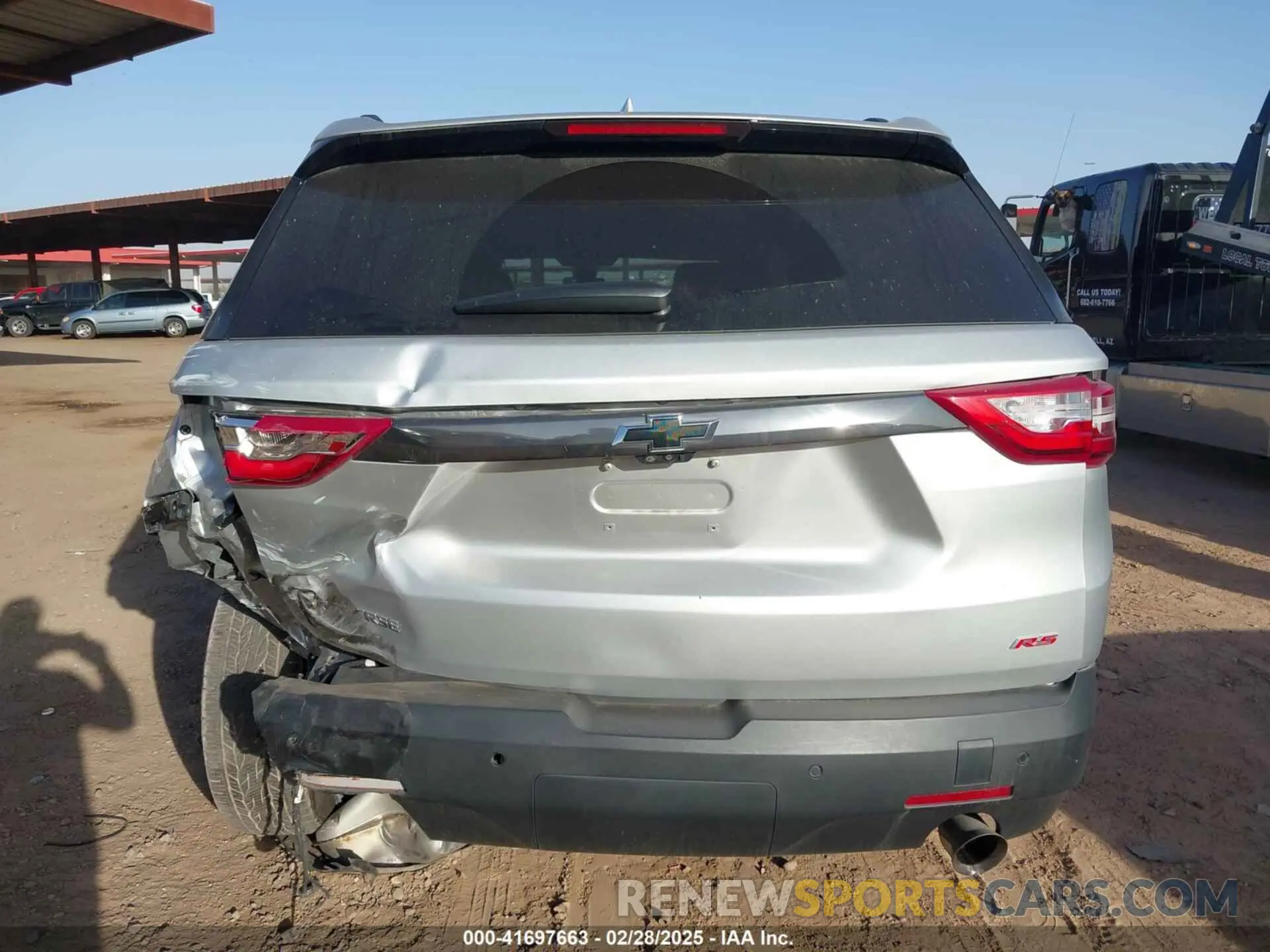 16 Photograph of a damaged car 1GNERJKW6MJ164170 CHEVROLET TRAVERSE 2021