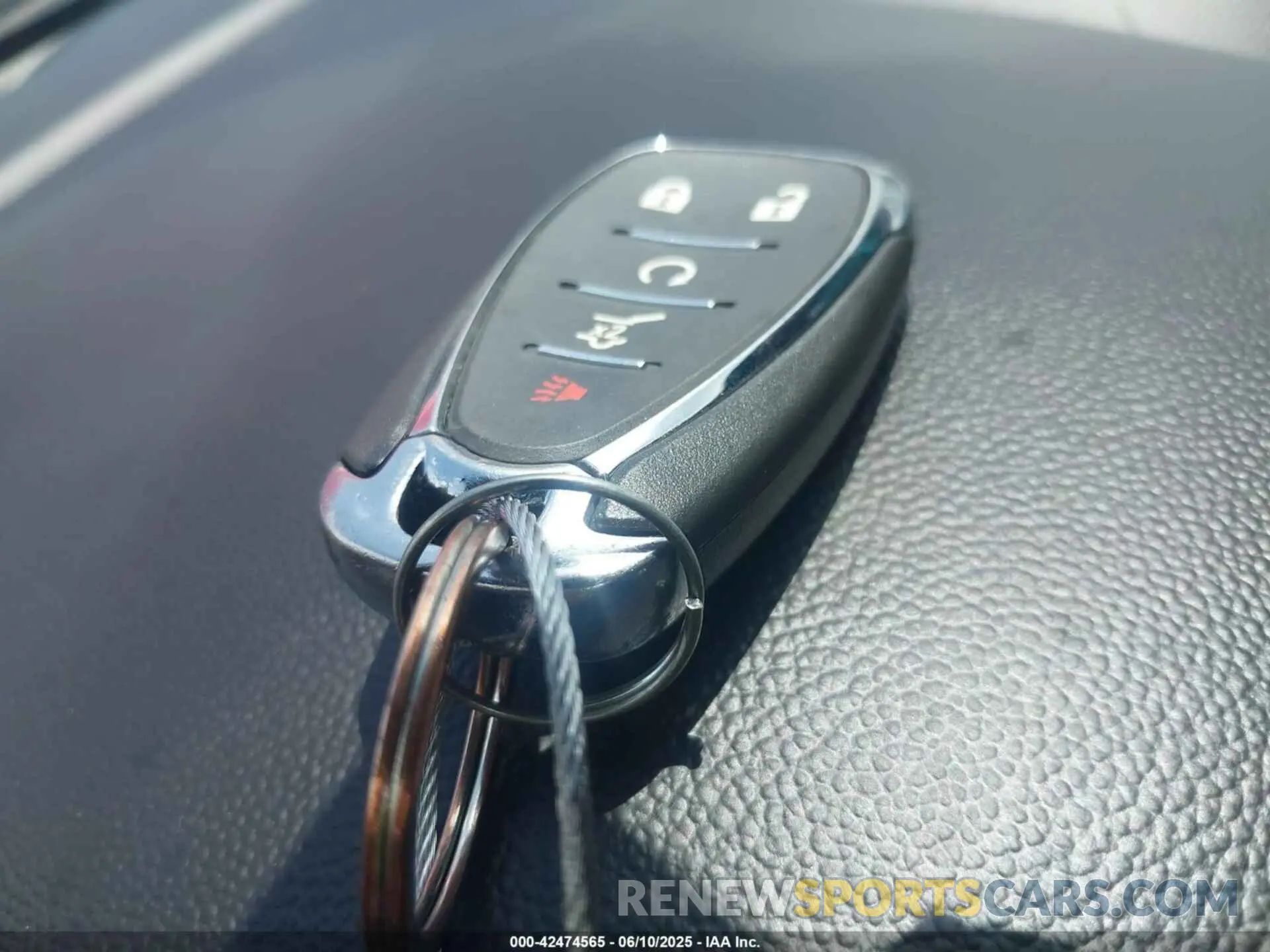 11 Photograph of a damaged car 1GNERJKW6MJ231477 CHEVROLET TRAVERSE 2021
