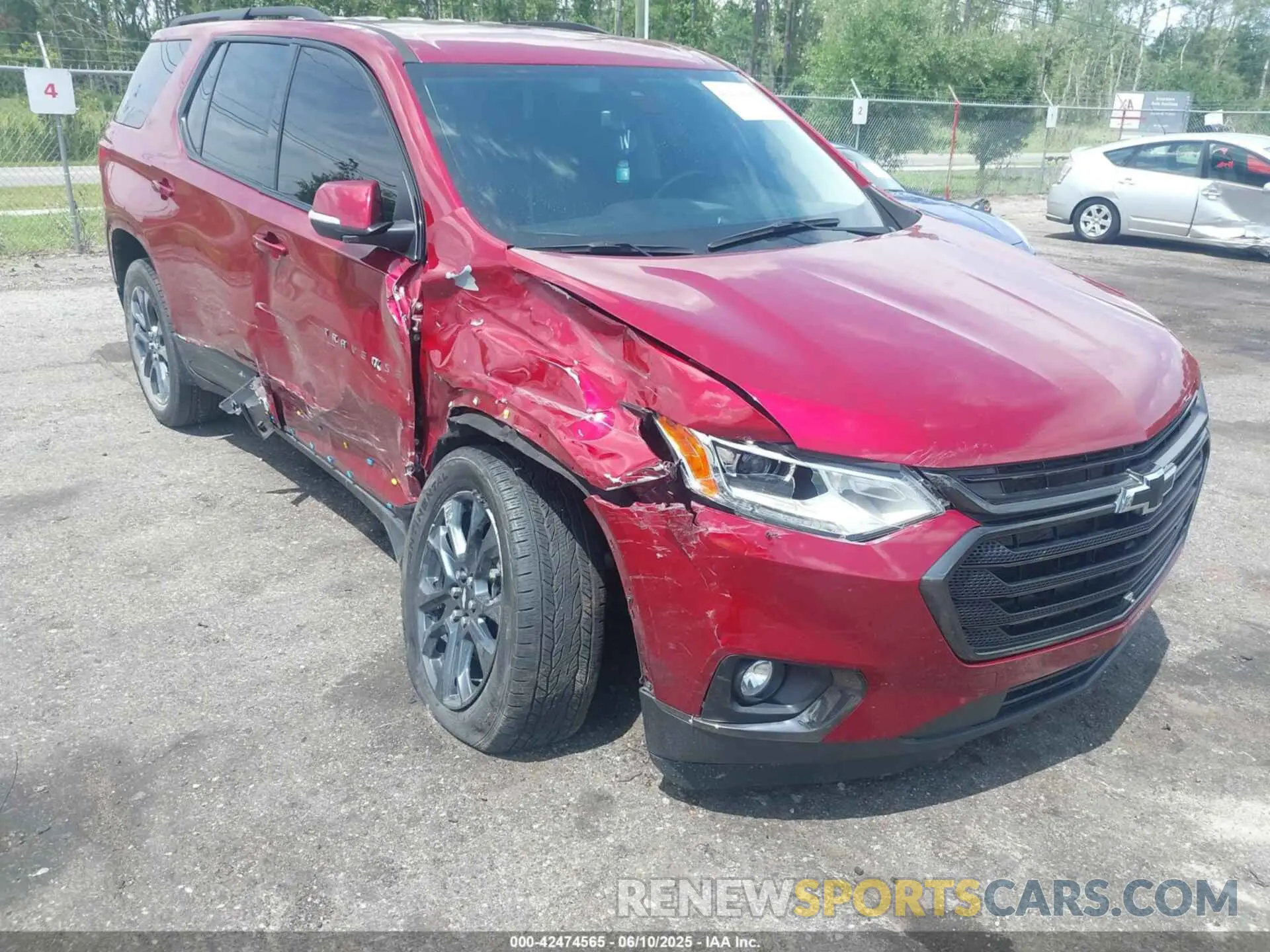 6 Photograph of a damaged car 1GNERJKW6MJ231477 CHEVROLET TRAVERSE 2021