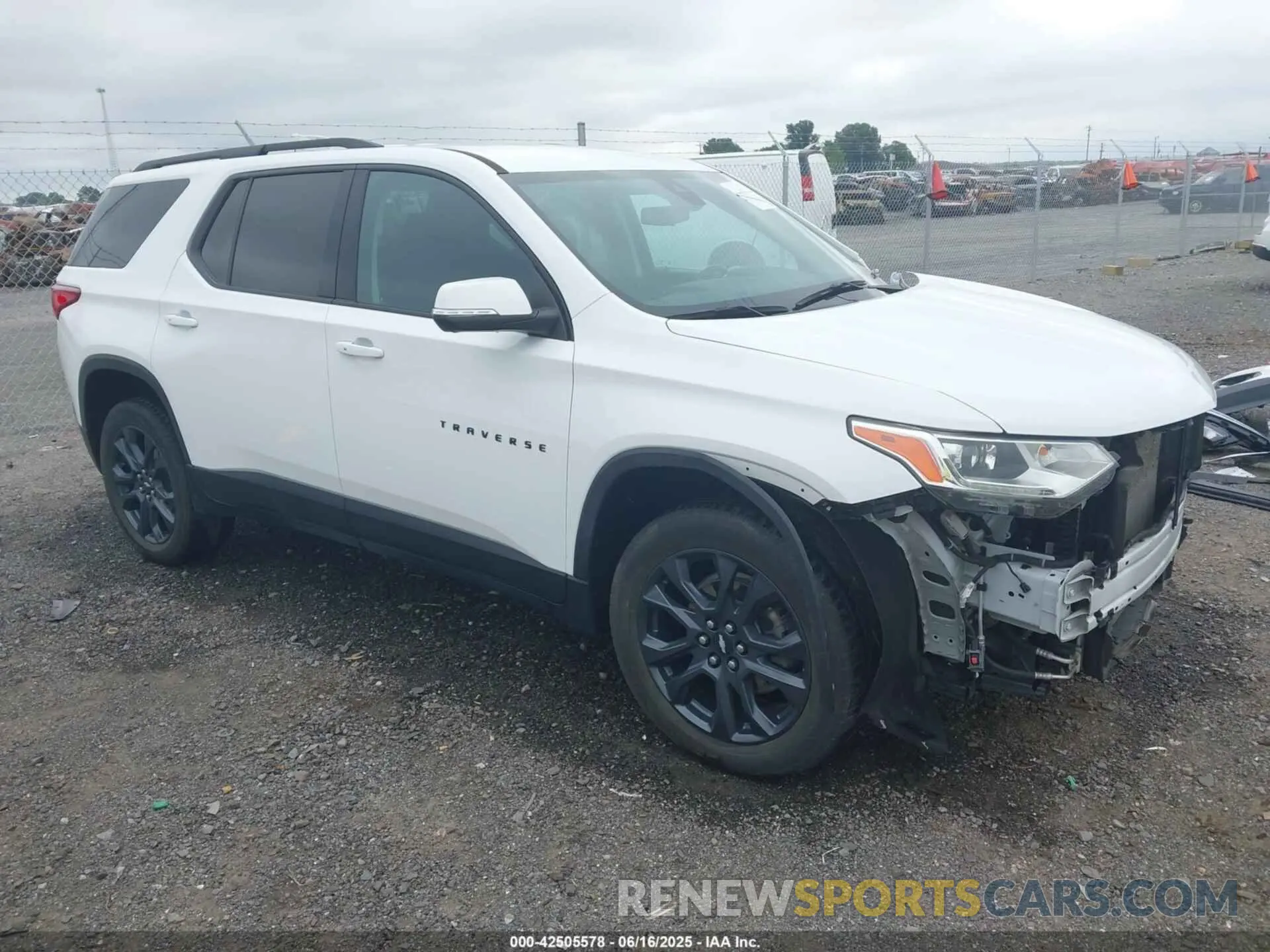 1 Photograph of a damaged car 1GNERJKW9MJ233563 CHEVROLET TRAVERSE 2021