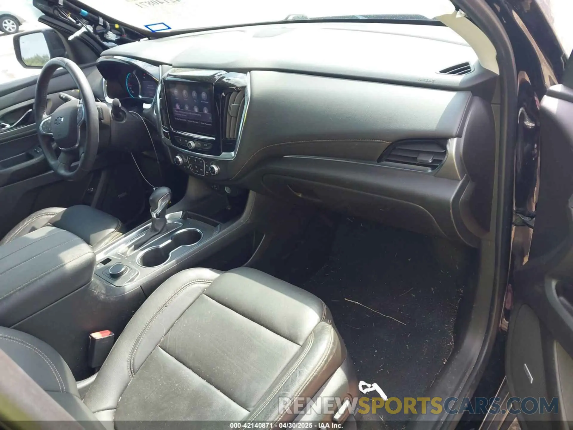 5 Photograph of a damaged car 1GNERJKW9MJ255465 CHEVROLET TRAVERSE 2021