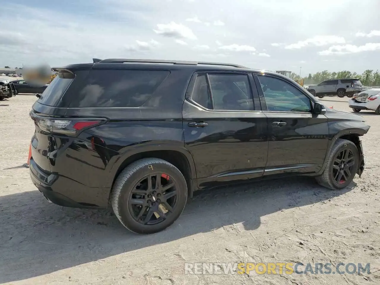 3 Photograph of a damaged car 1GNERKKW0MJ155132 CHEVROLET TRAVERSE 2021