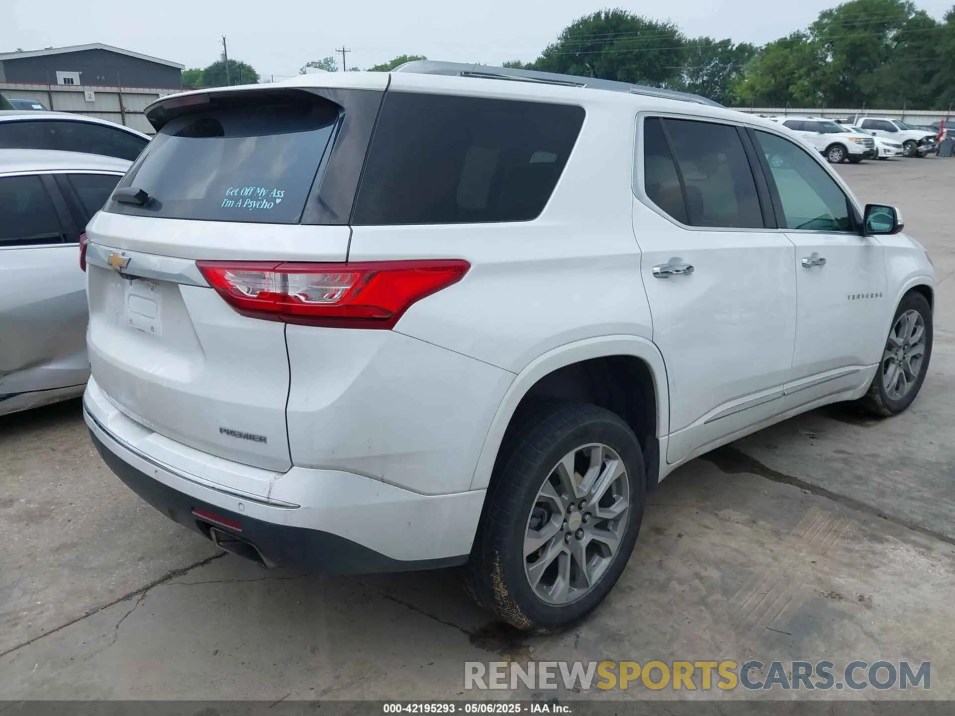 4 Photograph of a damaged car 1GNERKKW2MJ182543 CHEVROLET TRAVERSE 2021