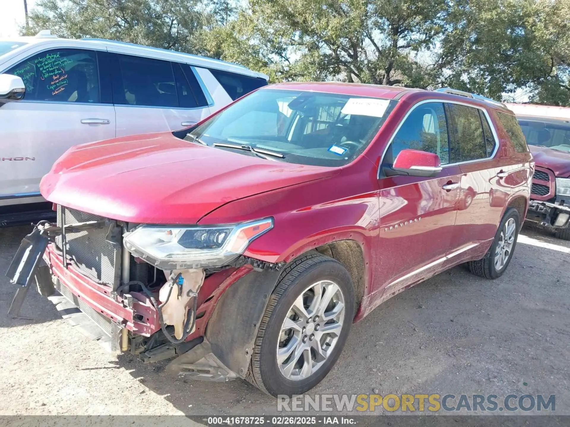 2 Photograph of a damaged car 1GNERKKW2MJ187256 CHEVROLET TRAVERSE 2021
