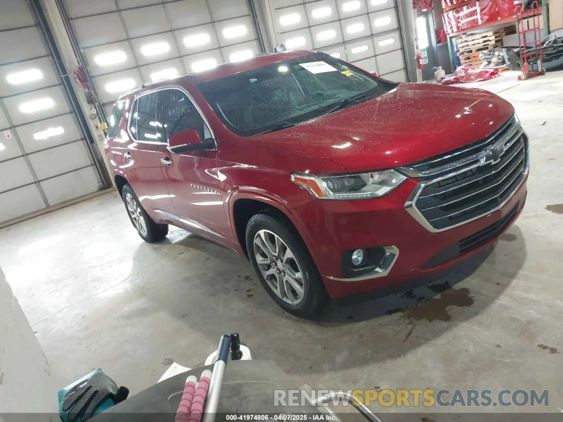 1 Photograph of a damaged car 1GNERKKW5MJ233825 CHEVROLET TRAVERSE 2021