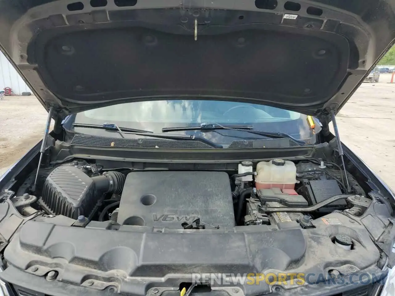12 Photograph of a damaged car 1GNERKKW6MJ238743 CHEVROLET TRAVERSE 2021