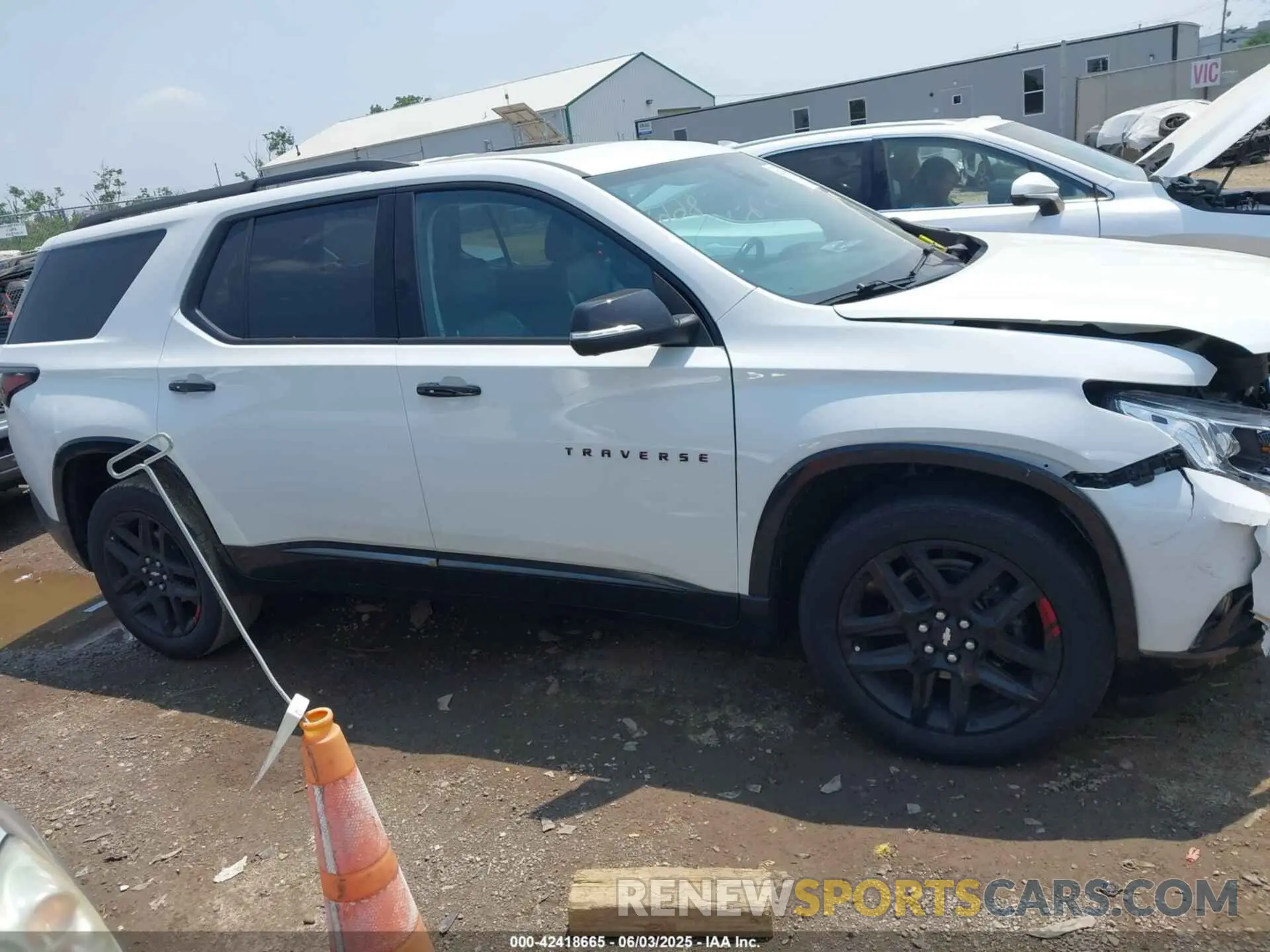 13 Photograph of a damaged car 1GNERKKW9MJ224531 CHEVROLET TRAVERSE 2021