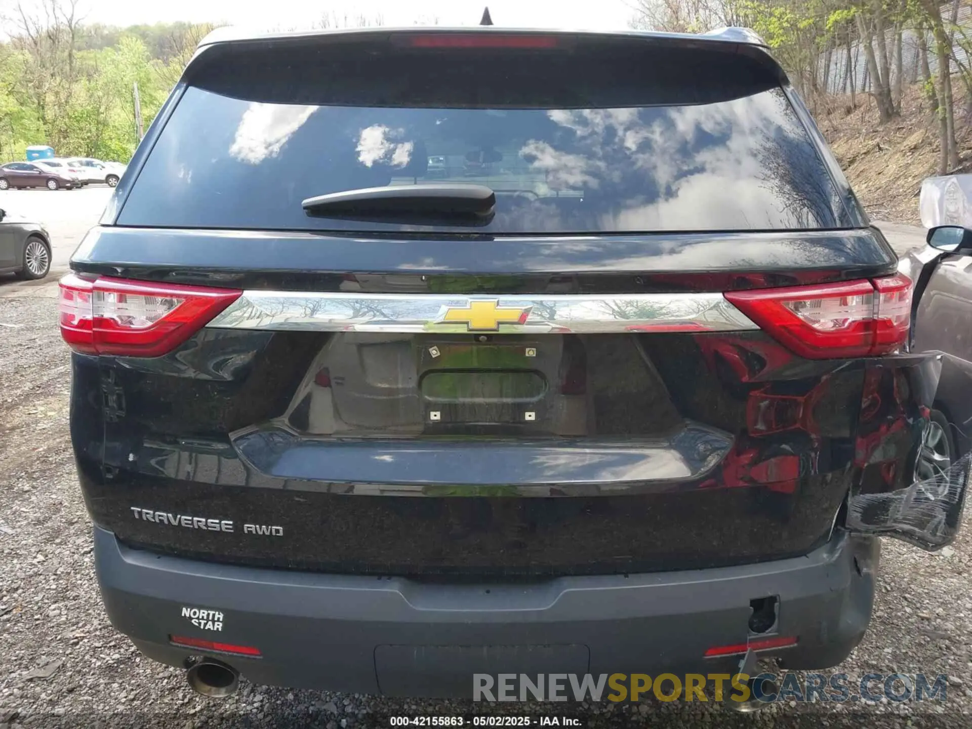 16 Photograph of a damaged car 1GNEVFKW2MJ115220 CHEVROLET TRAVERSE 2021