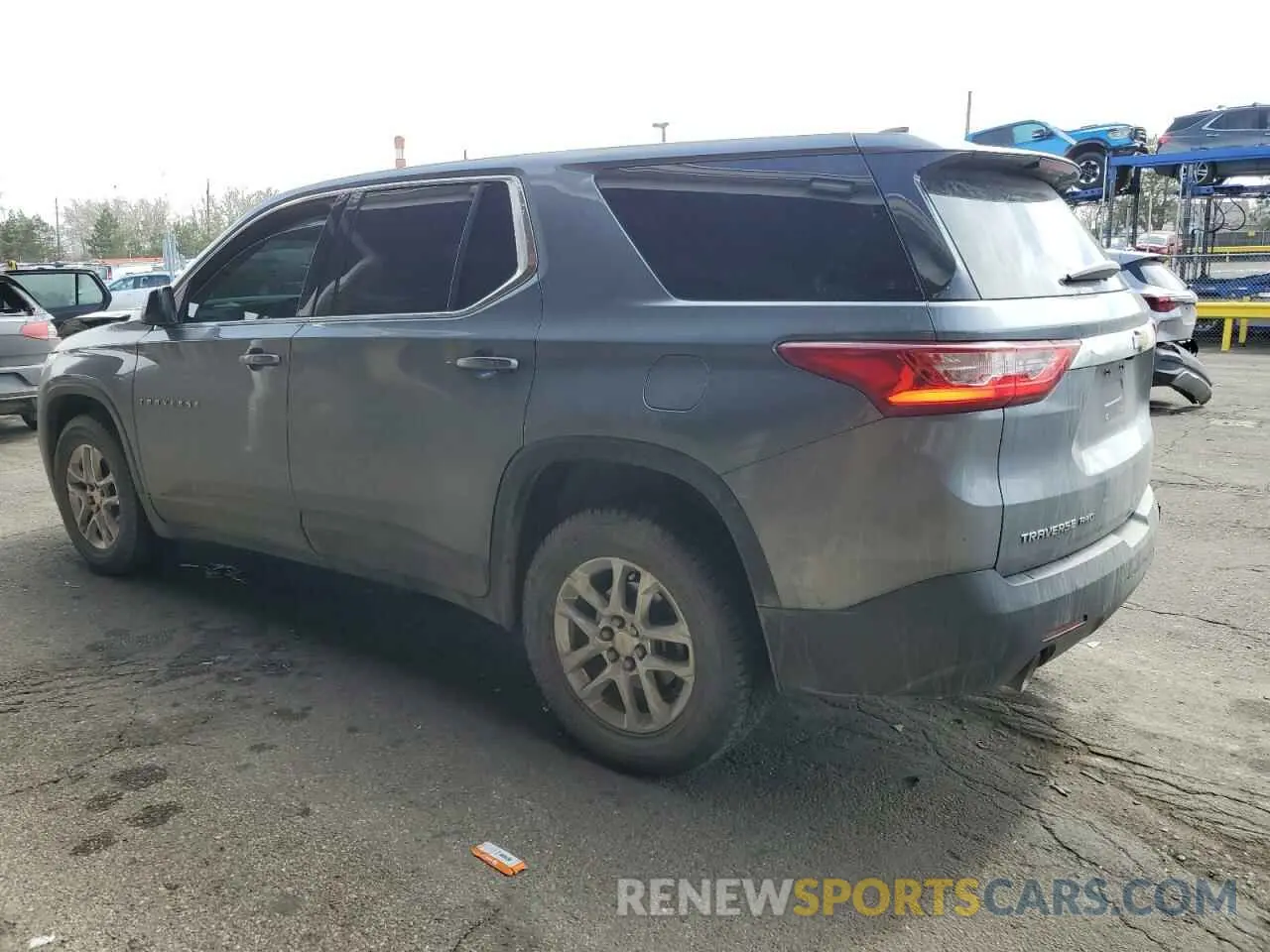 2 Photograph of a damaged car 1GNEVFKW4MJ148364 CHEVROLET TRAVERSE 2021