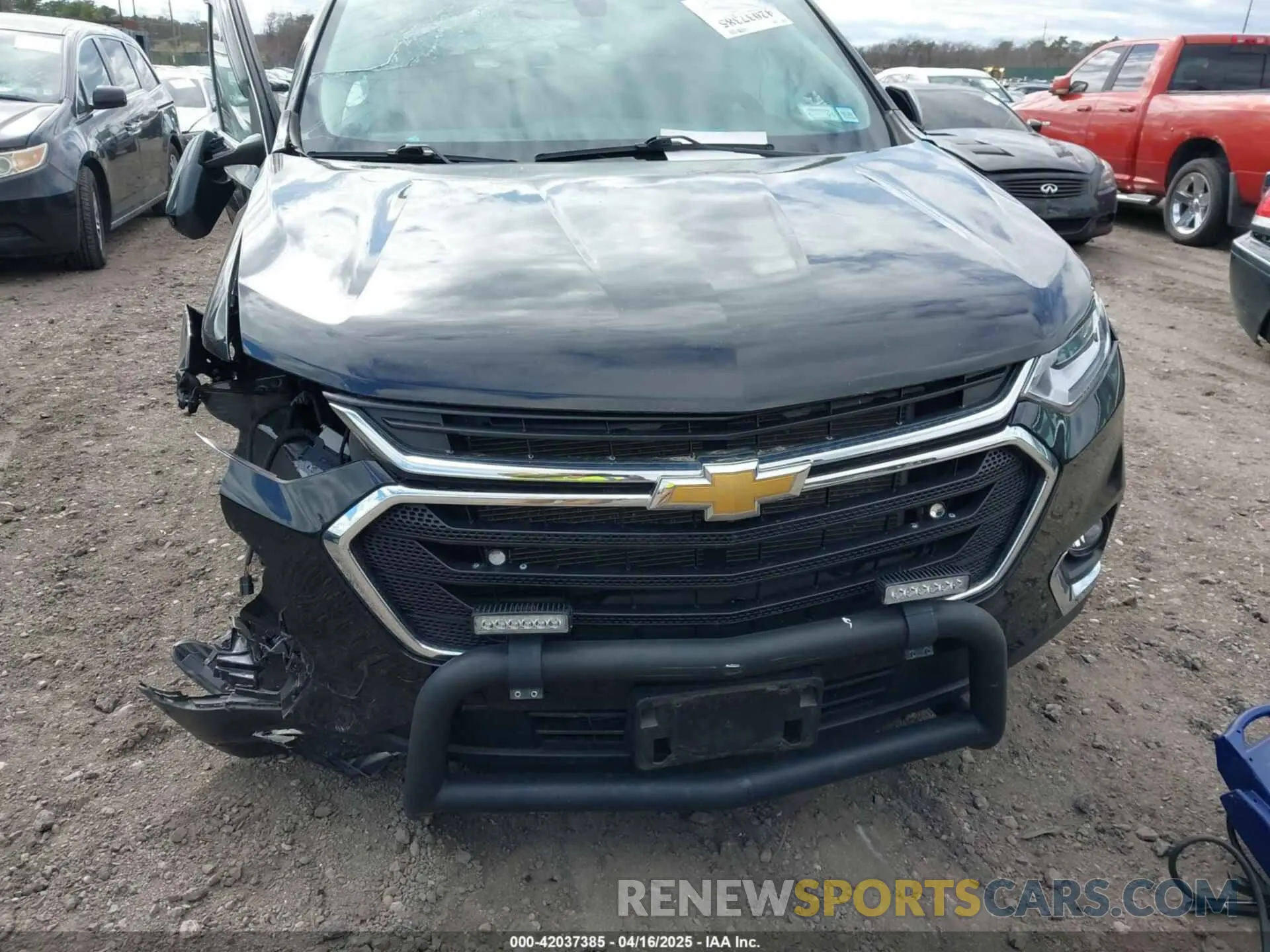 12 Photograph of a damaged car 1GNEVFKW9MJ191243 CHEVROLET TRAVERSE 2021