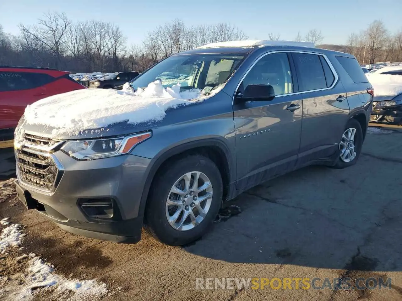 1 Photograph of a damaged car 1GNEVFKWXMJ104532 CHEVROLET TRAVERSE 2021