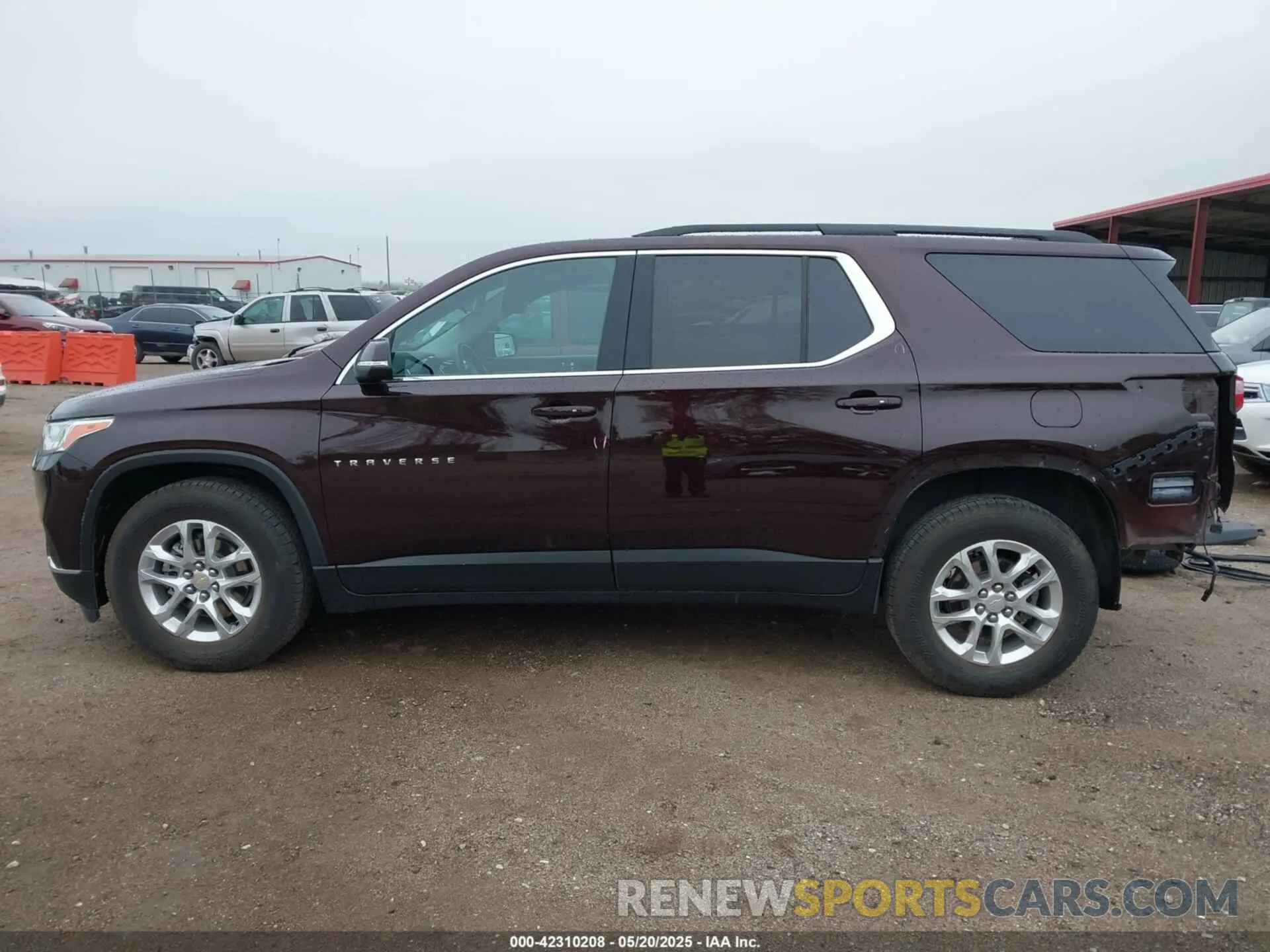 15 Photograph of a damaged car 1GNEVGKW0MJ205519 CHEVROLET TRAVERSE 2021