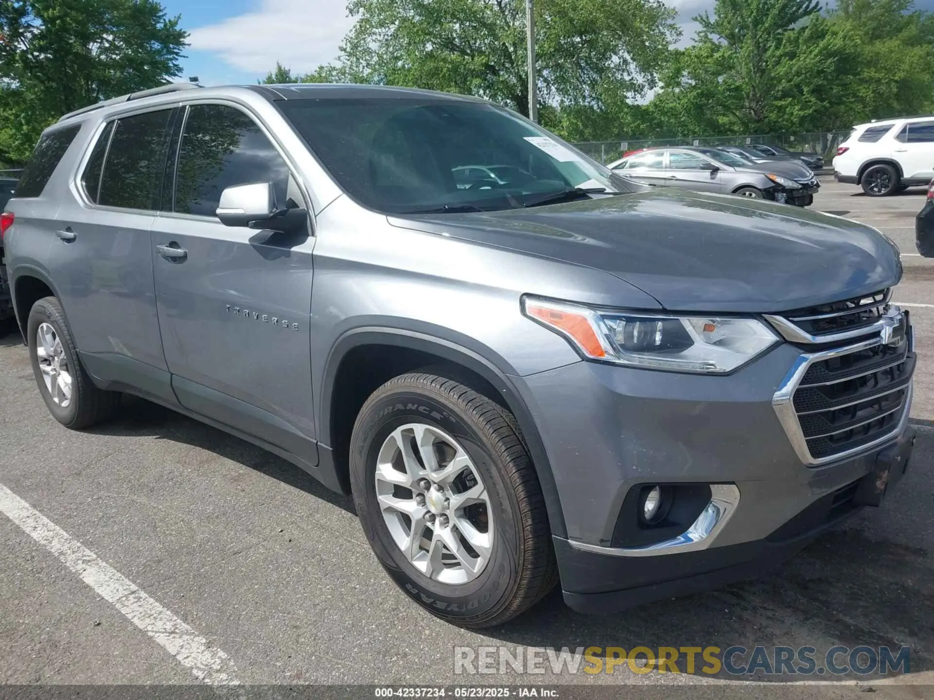1 Photograph of a damaged car 1GNEVGKW1MJ146559 CHEVROLET TRAVERSE 2021