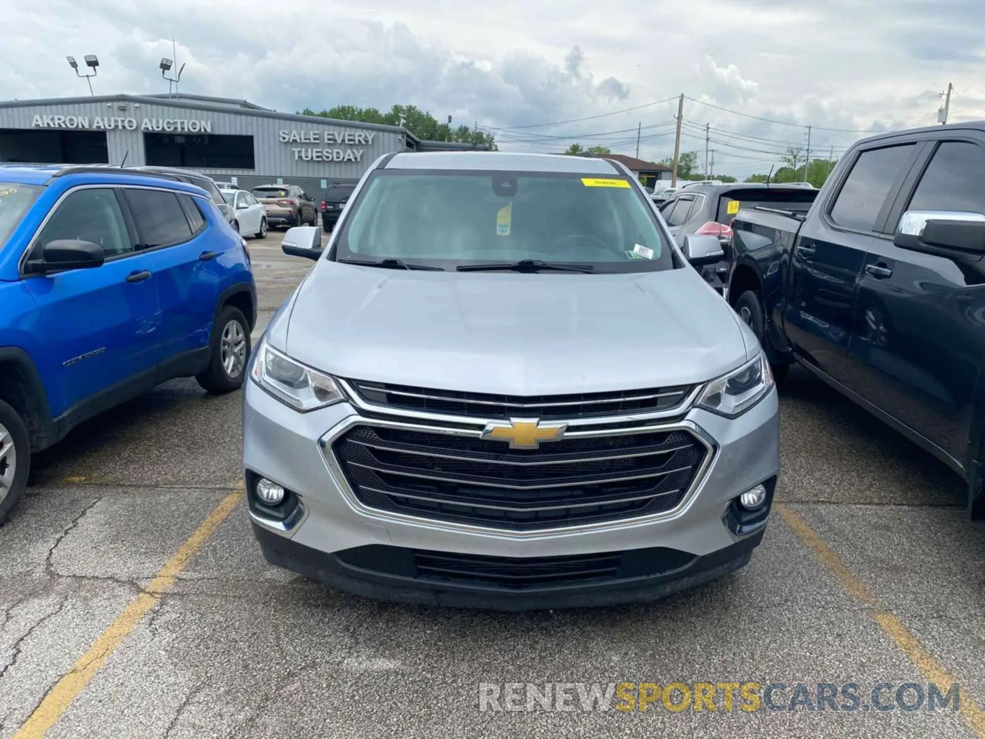 13 Photograph of a damaged car 1GNEVGKW1MJ167895 CHEVROLET TRAVERSE 2021