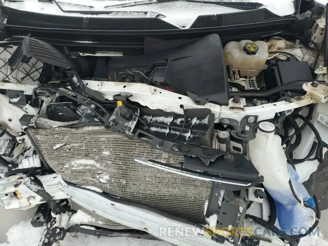 12 Photograph of a damaged car 1GNEVGKW2MJ112825 CHEVROLET TRAVERSE 2021