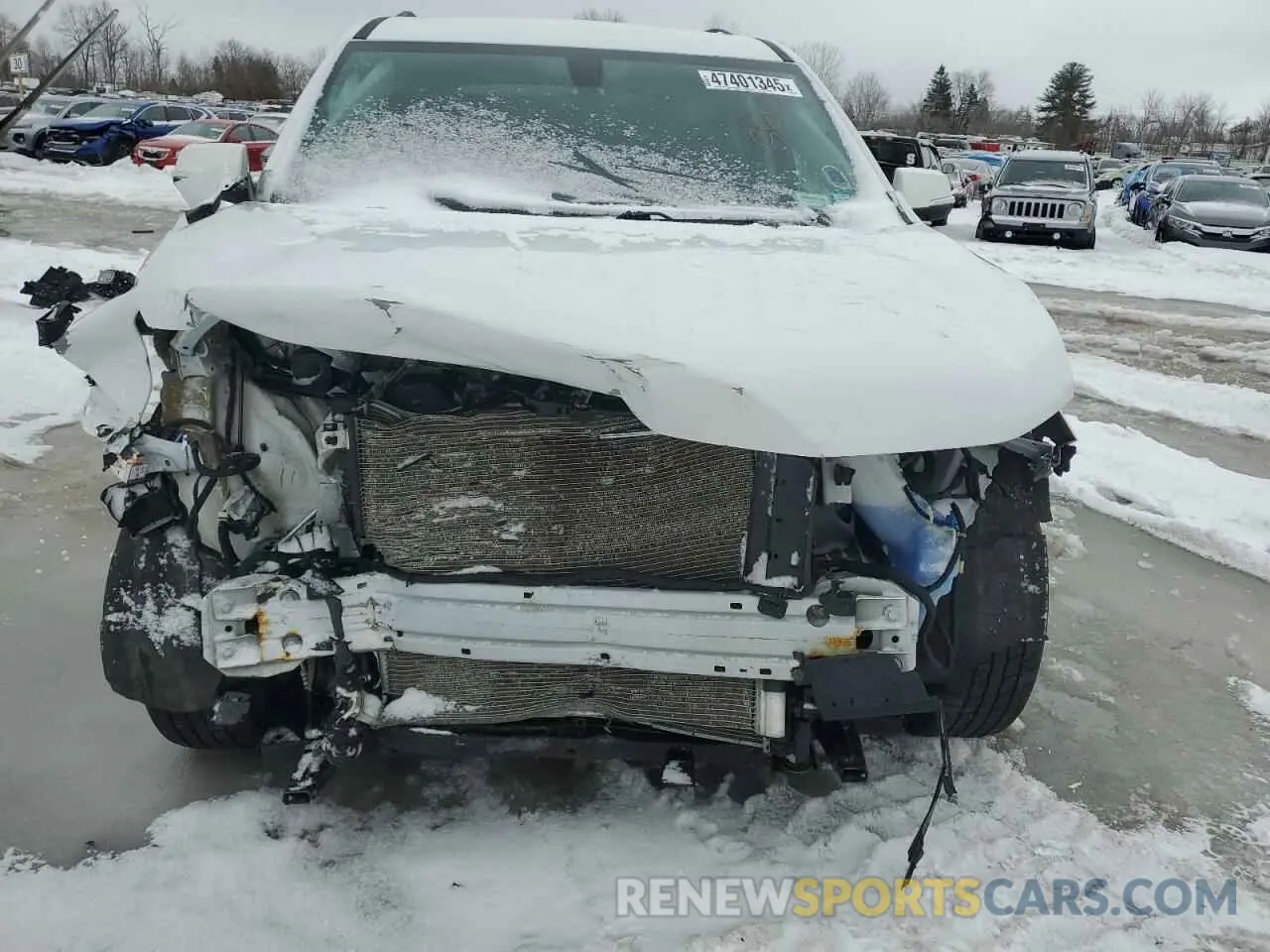 5 Photograph of a damaged car 1GNEVGKW2MJ112825 CHEVROLET TRAVERSE 2021
