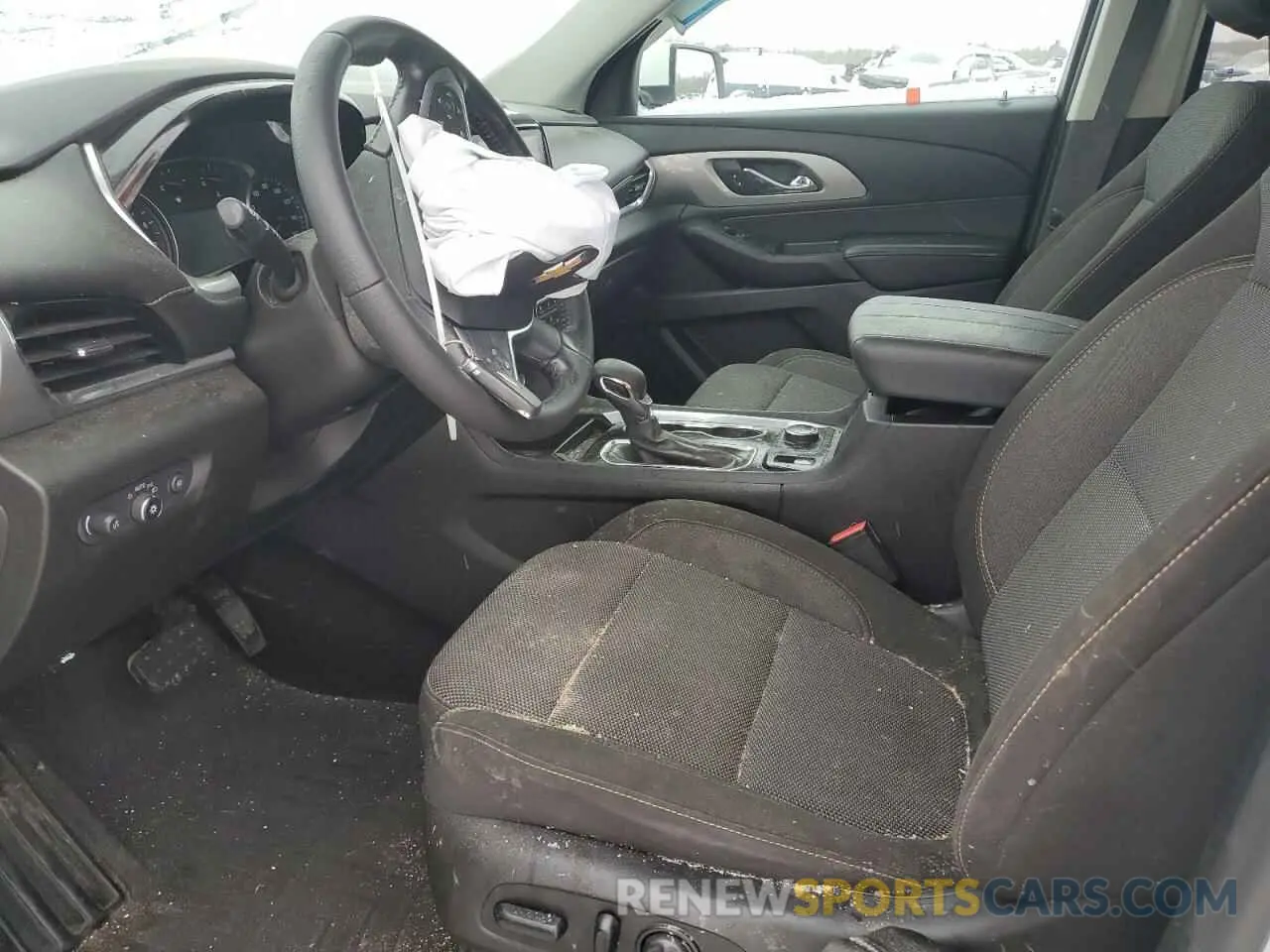 7 Photograph of a damaged car 1GNEVGKW2MJ112825 CHEVROLET TRAVERSE 2021