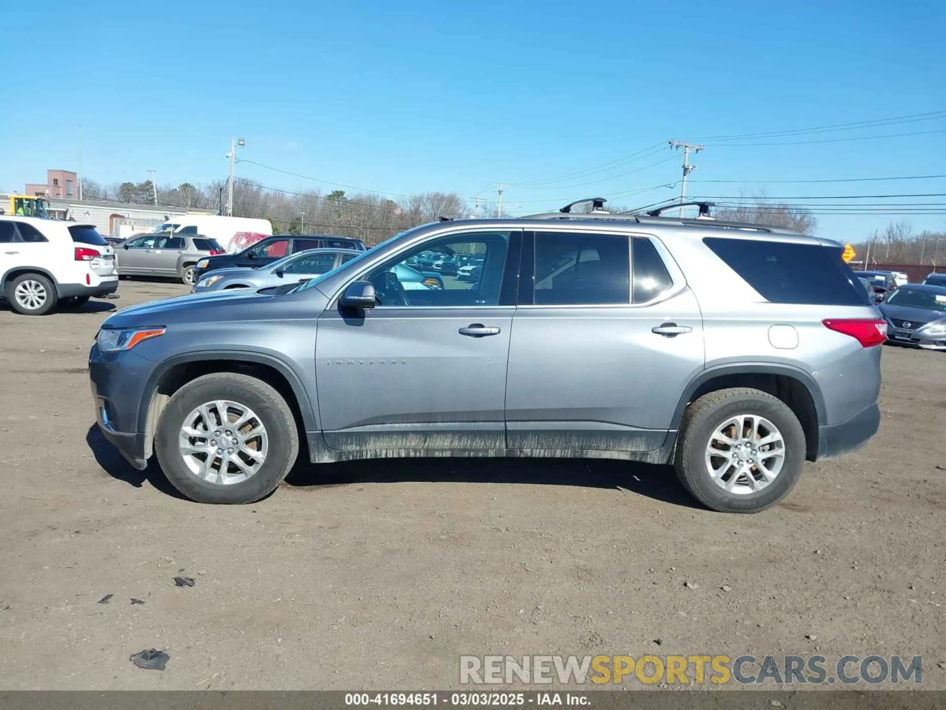 14 Photograph of a damaged car 1GNEVGKW2MJ146411 CHEVROLET TRAVERSE 2021