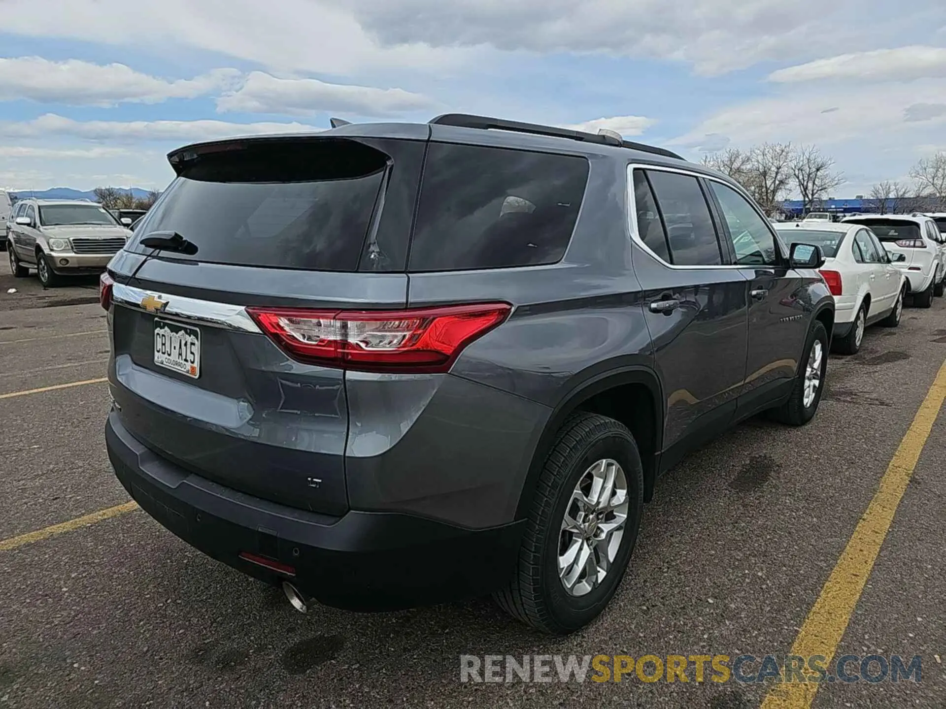 15 Photograph of a damaged car 1GNEVGKW3MJ191826 CHEVROLET TRAVERSE 2021