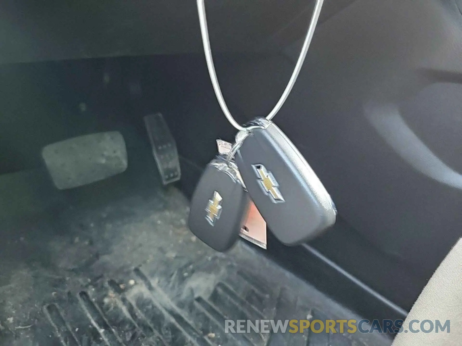 14 Photograph of a damaged car 1GNEVGKW4MJ188577 CHEVROLET TRAVERSE 2021