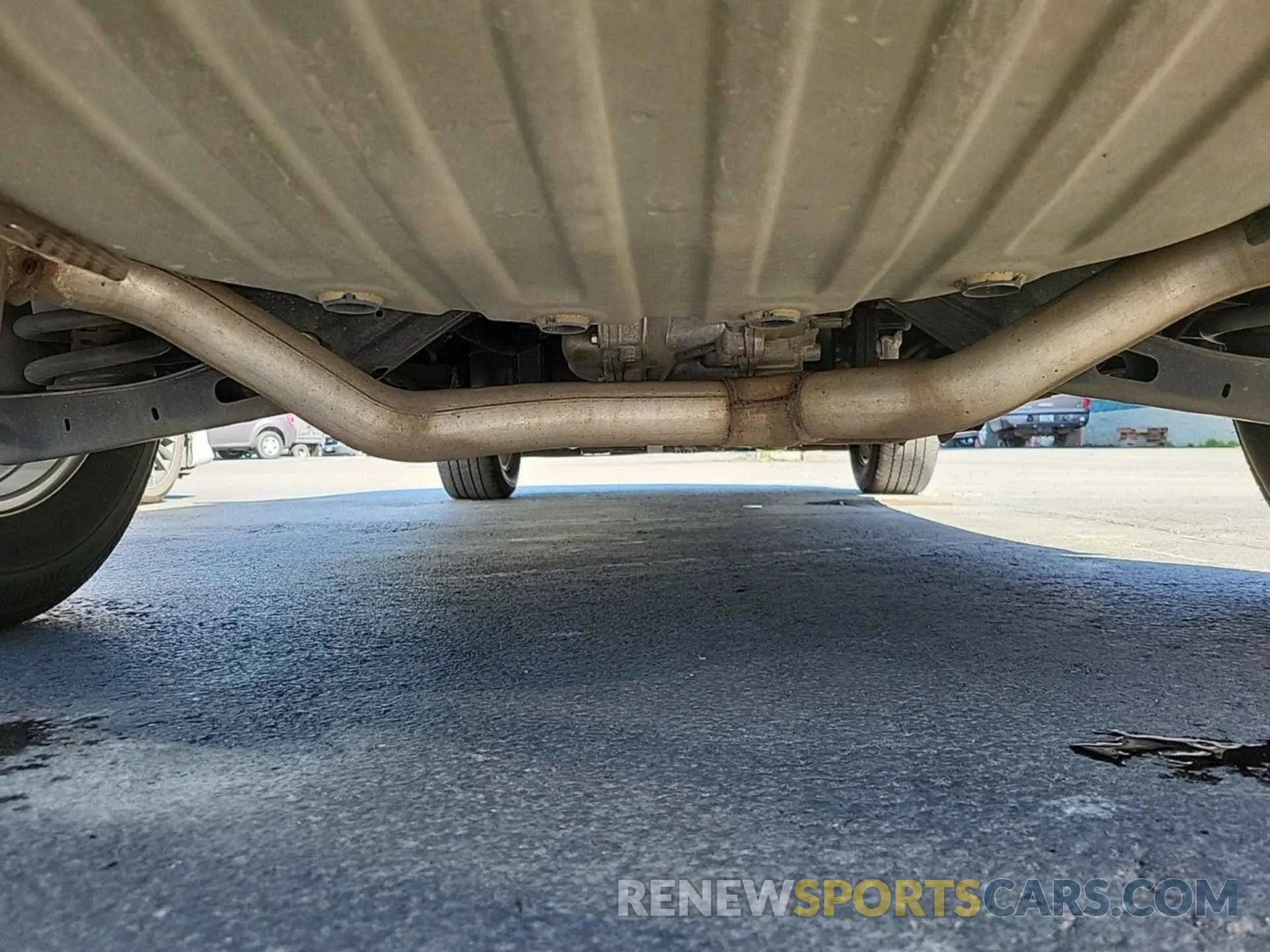 26 Photograph of a damaged car 1GNEVGKW4MJ188577 CHEVROLET TRAVERSE 2021