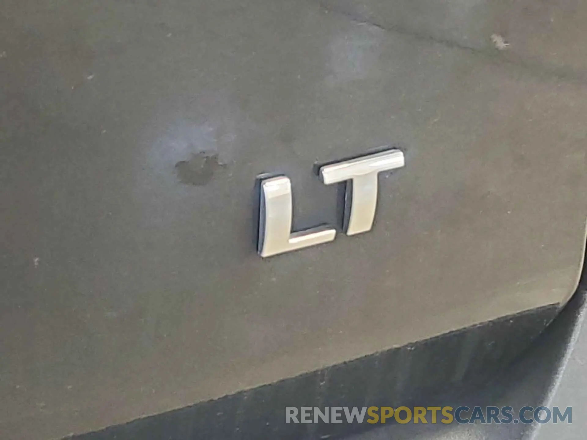 13 Photograph of a damaged car 1GNEVGKW5MJ188717 CHEVROLET TRAVERSE 2021