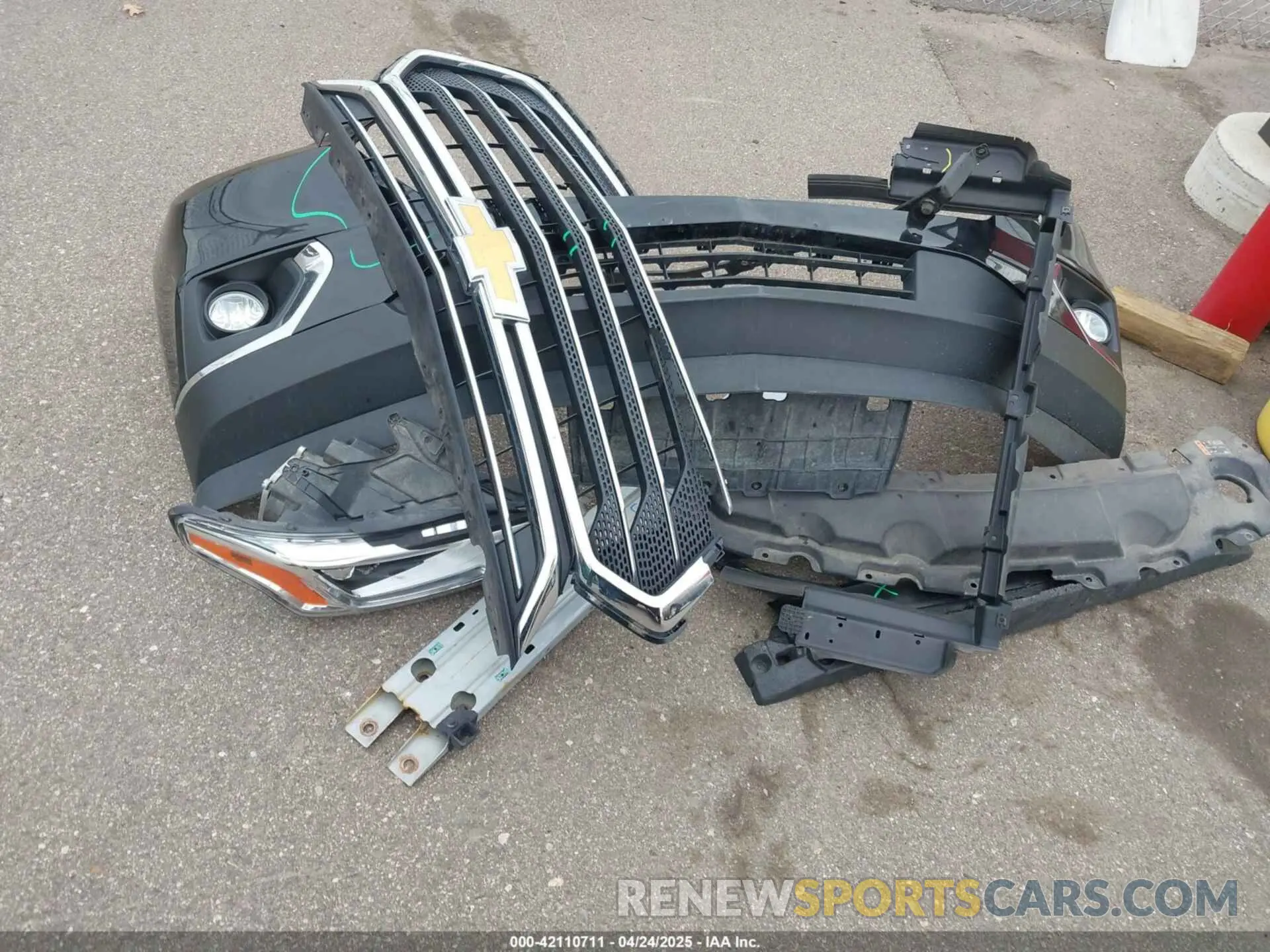 12 Photograph of a damaged car 1GNEVGKW6MJ202365 CHEVROLET TRAVERSE 2021