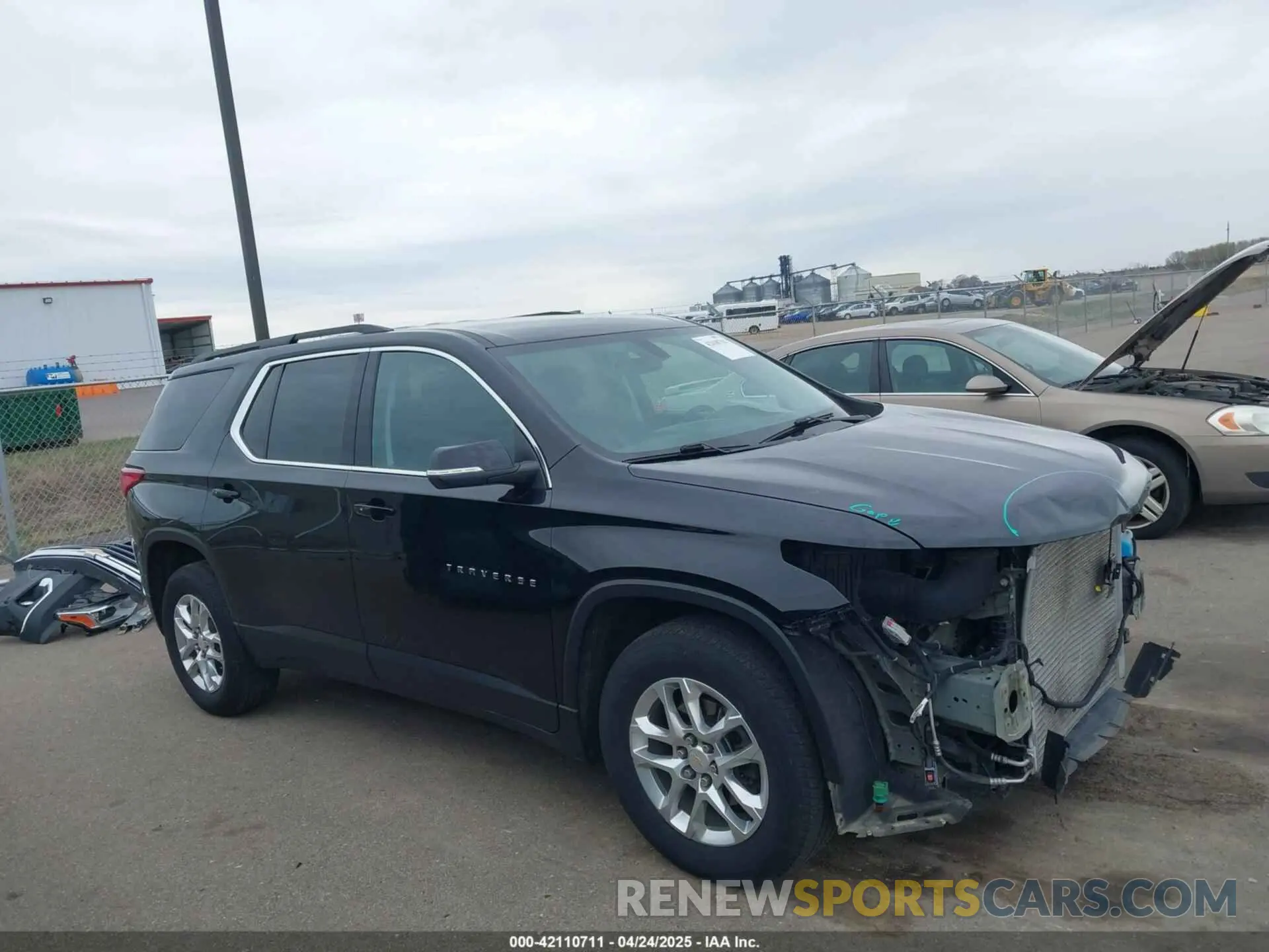 14 Photograph of a damaged car 1GNEVGKW6MJ202365 CHEVROLET TRAVERSE 2021
