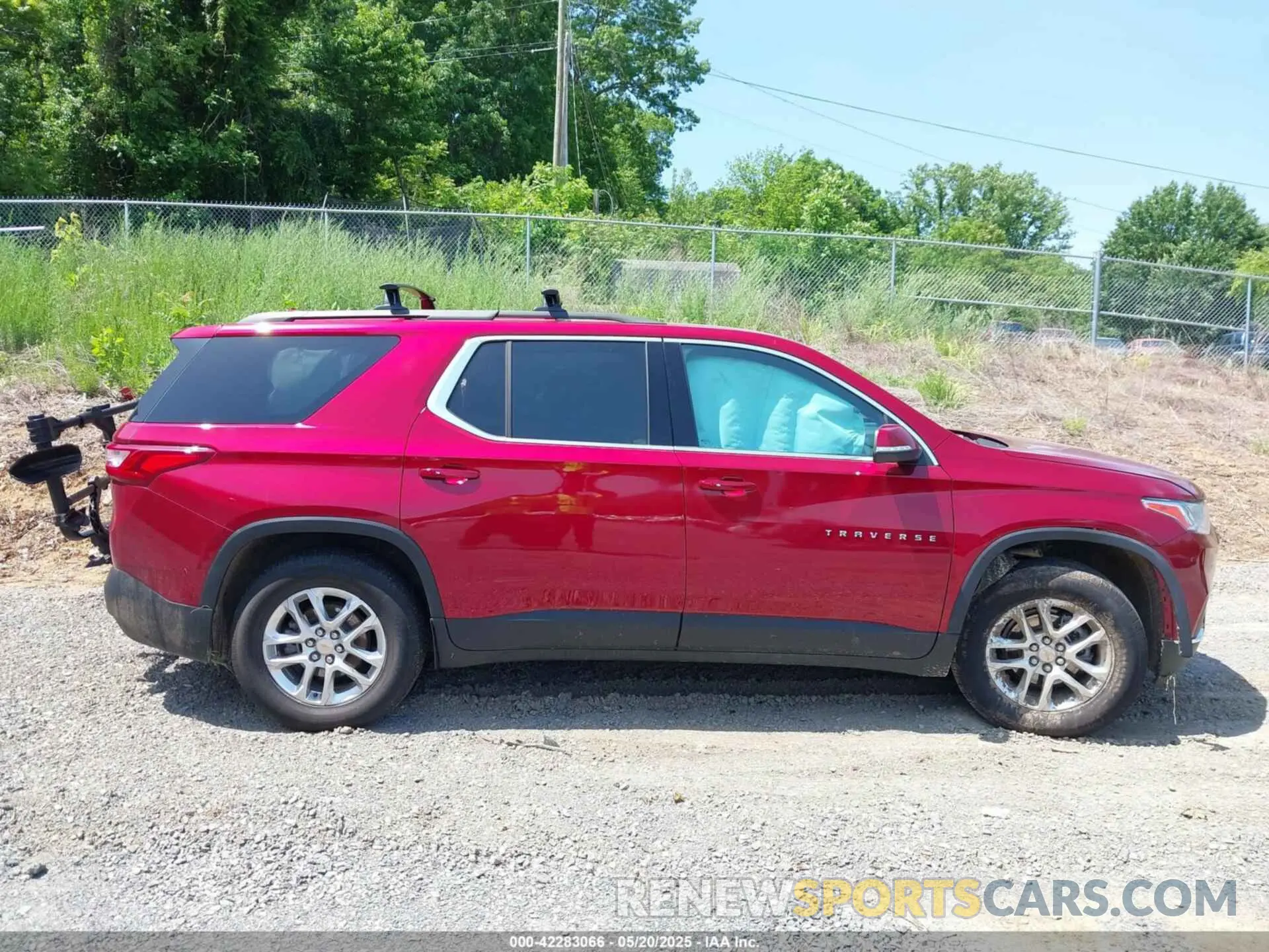 14 Photograph of a damaged car 1GNEVGKW7MJ171854 CHEVROLET TRAVERSE 2021